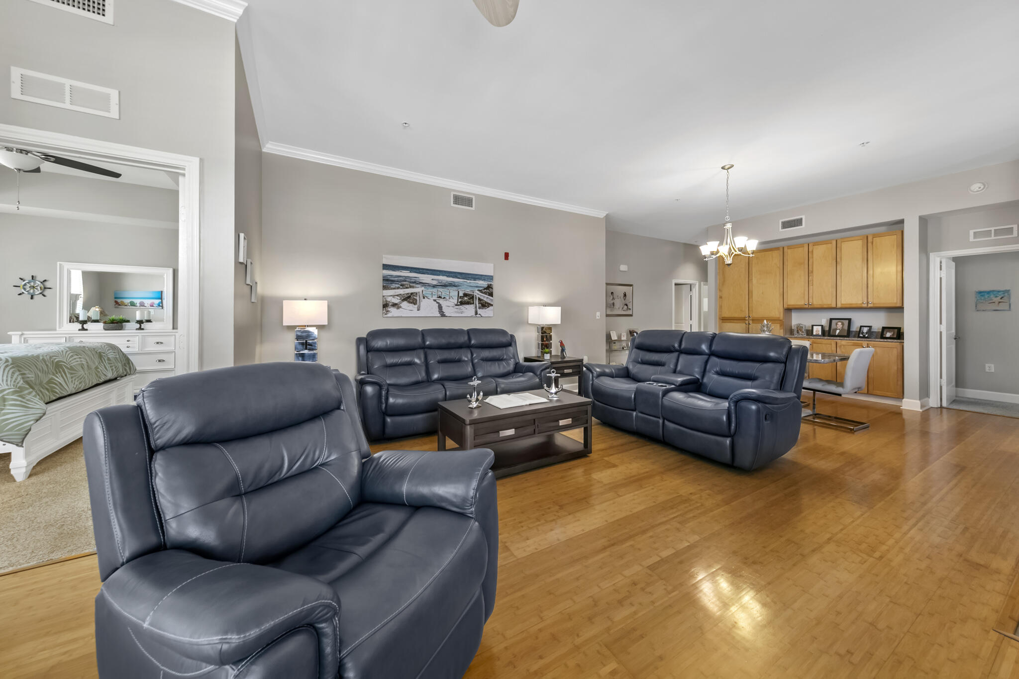 ISLAND RESERVE - Residential