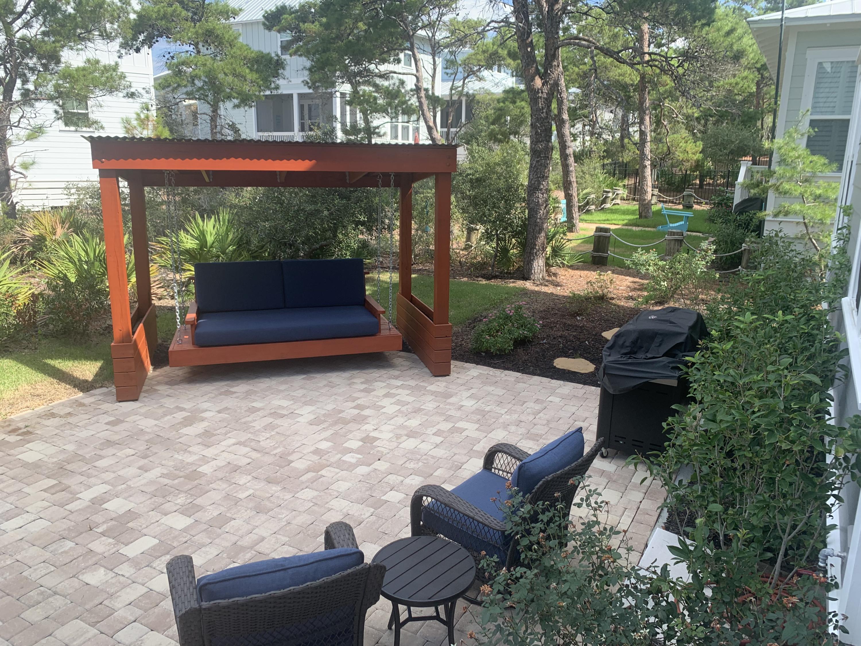 HIGHLAND PARKS - Residential