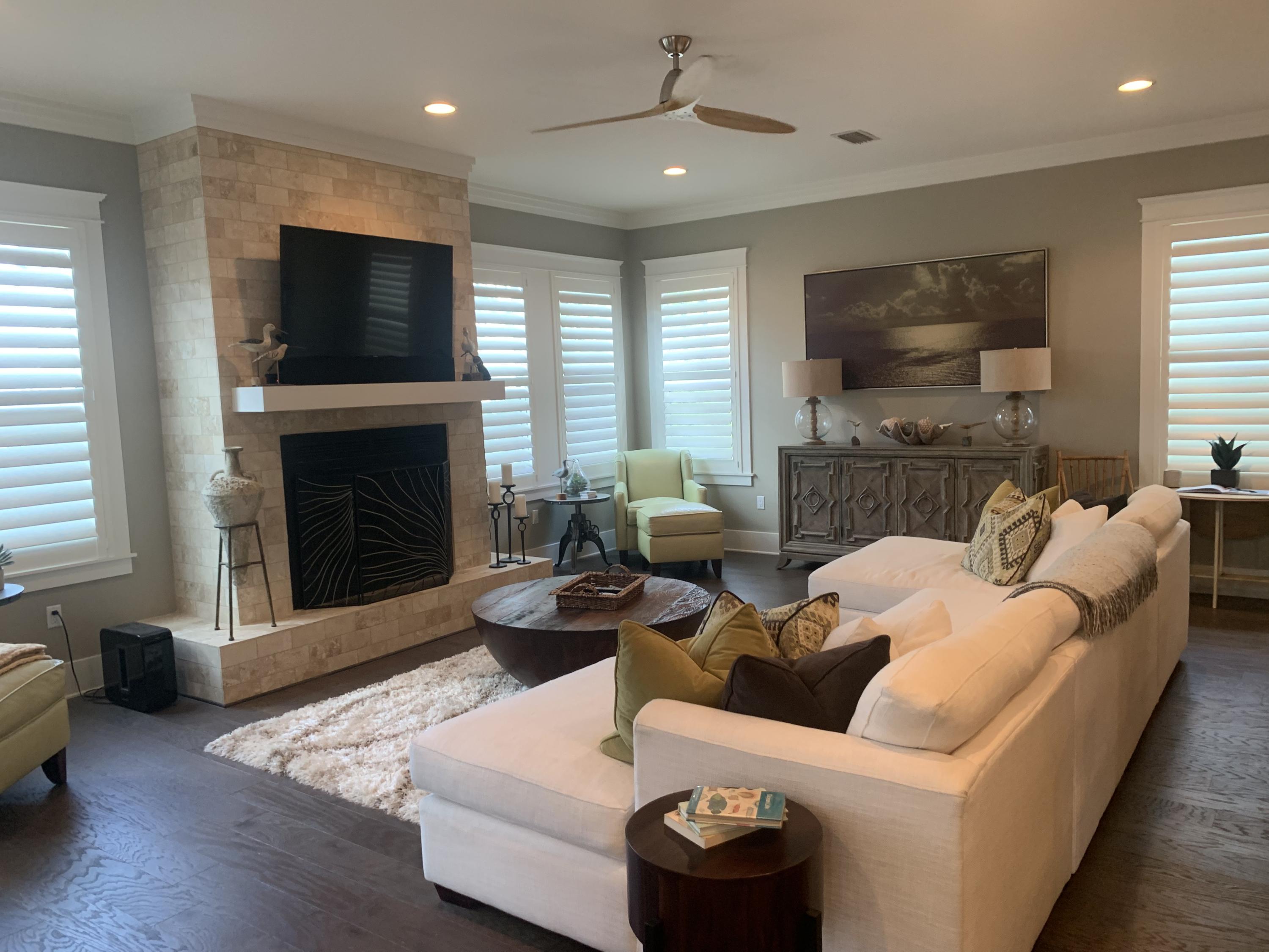 HIGHLAND PARKS - Residential