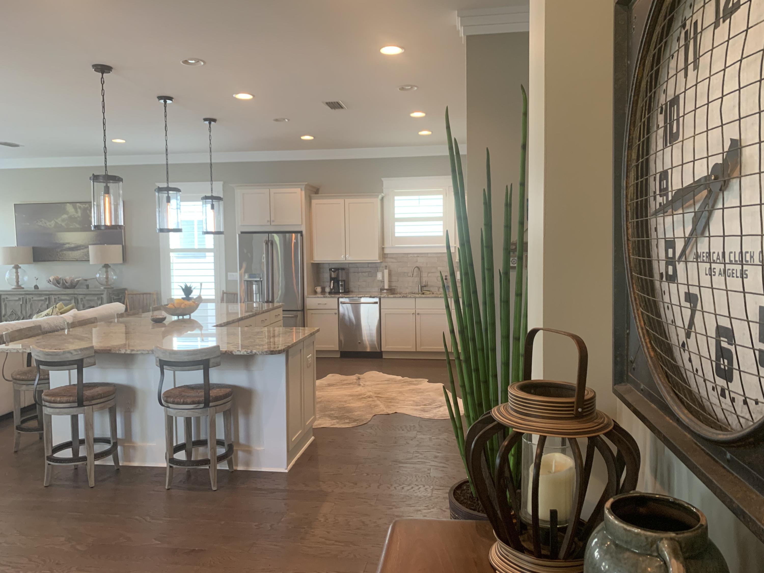 HIGHLAND PARKS - Residential