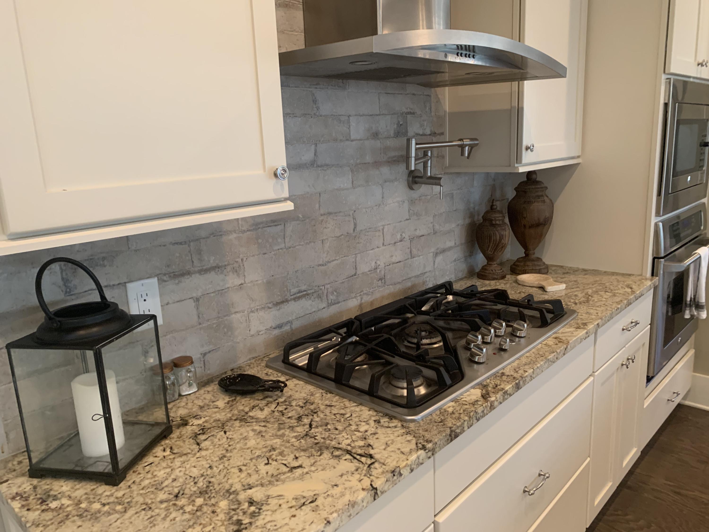 HIGHLAND PARKS - Residential