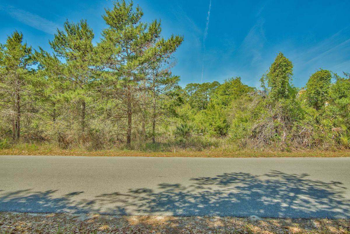 COUNTRY CLUB ESTATES - Land