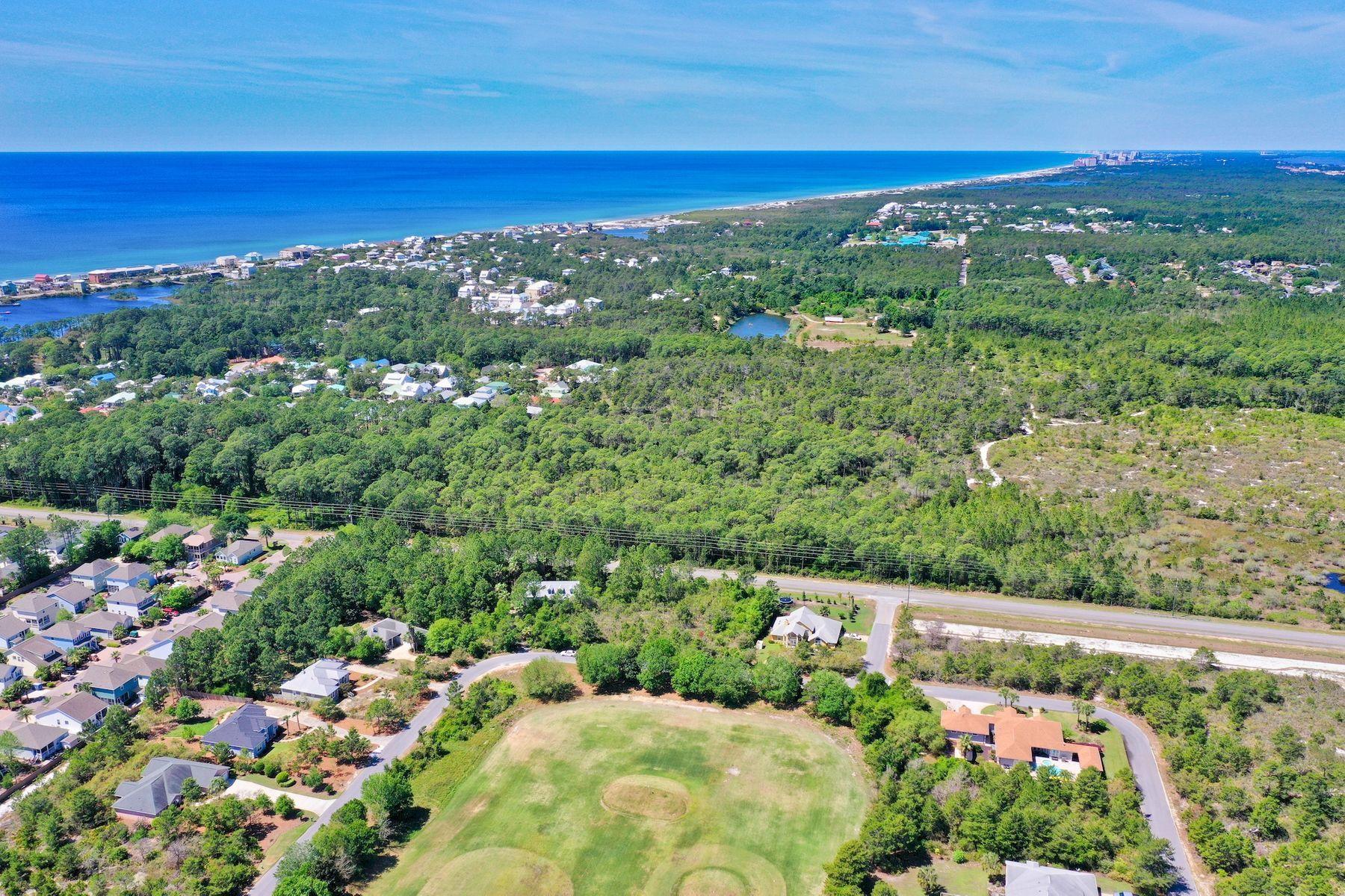 COUNTRY CLUB ESTATES - Land