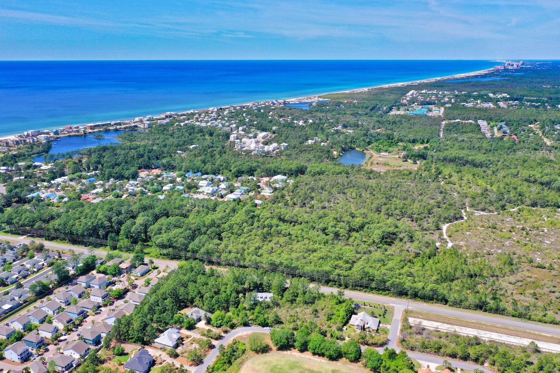 COUNTRY CLUB ESTATES - Land