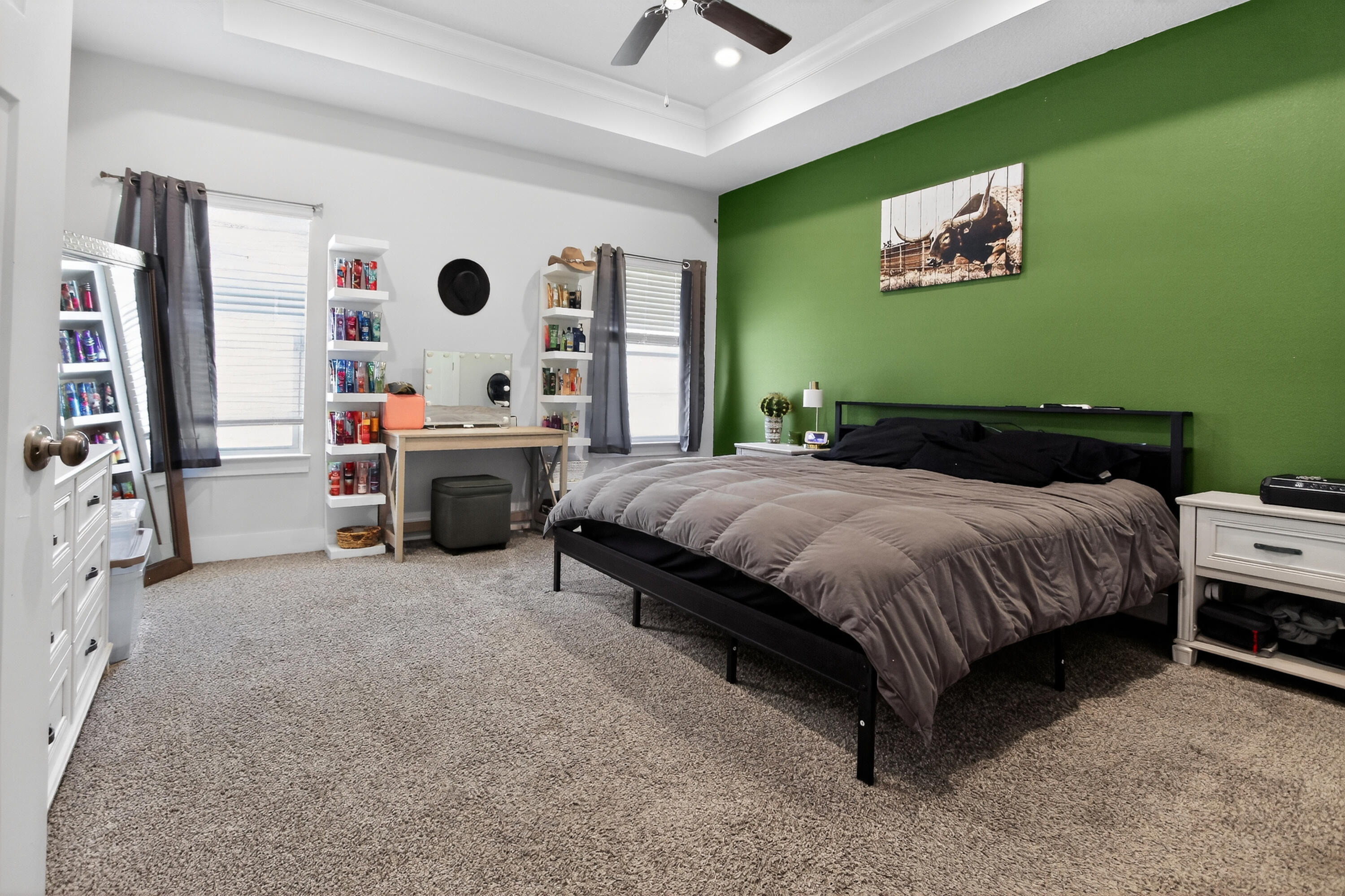 HILLWOOD ESTATES - Residential