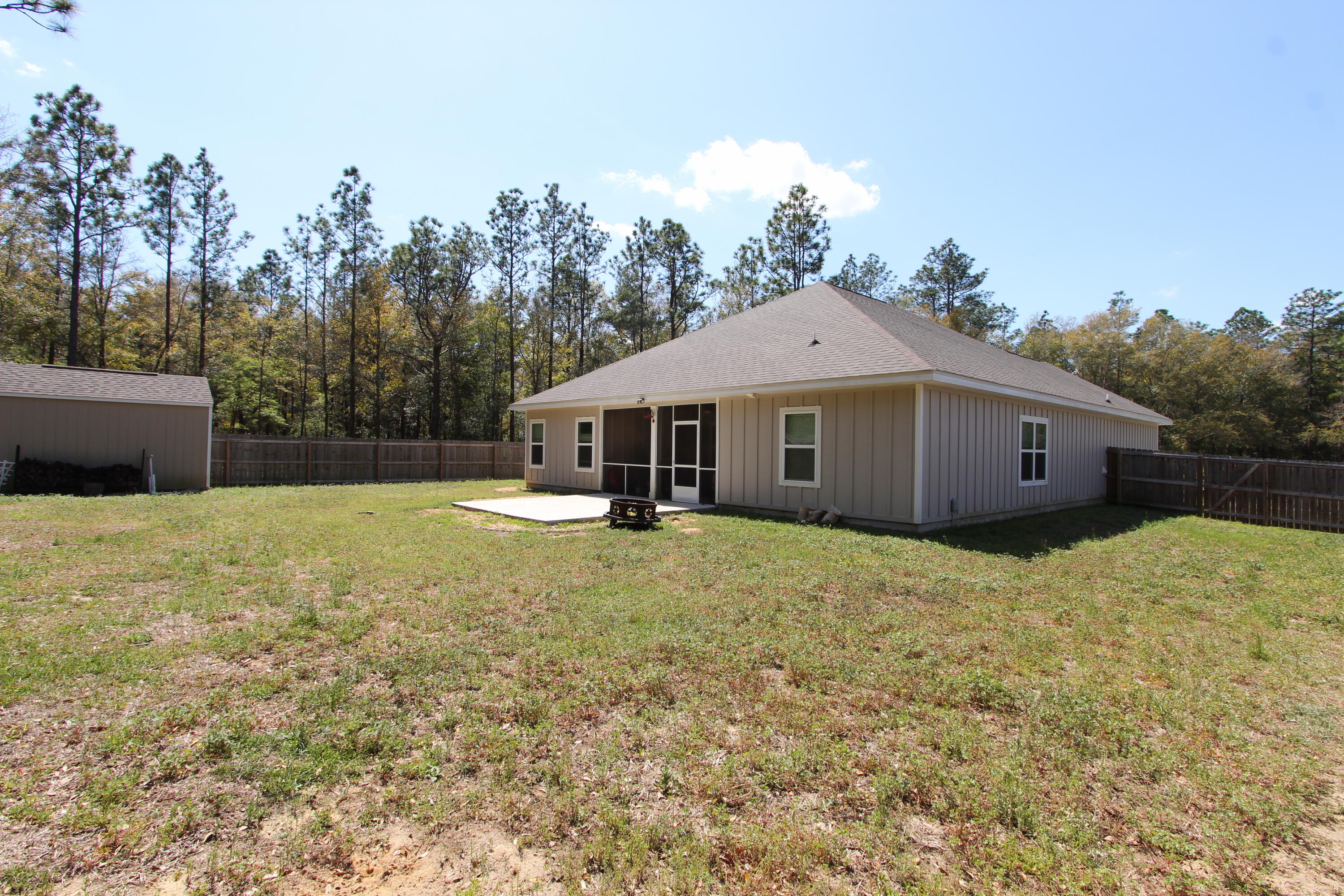 HILLWOOD ESTATES - Residential