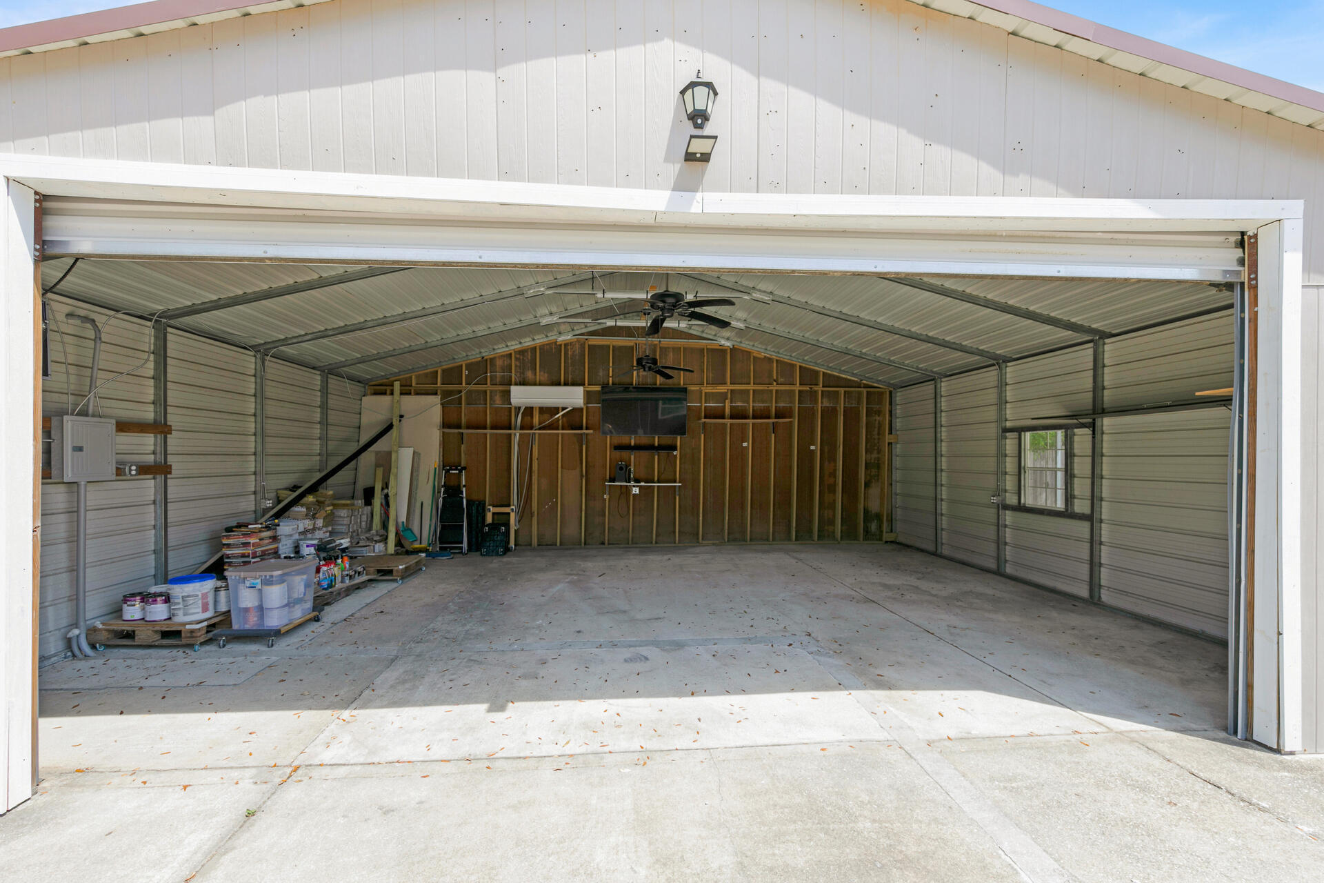 RACETRACK ROAD 1ST - Residential