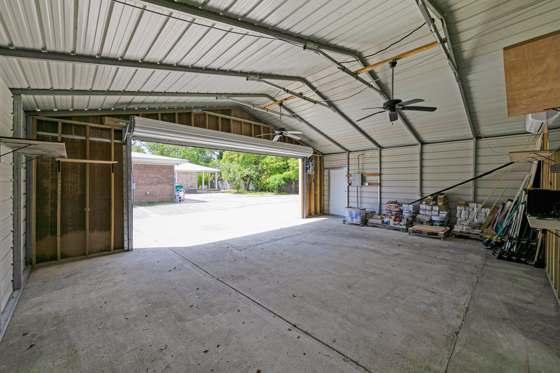 RACETRACK ROAD 1ST - Residential