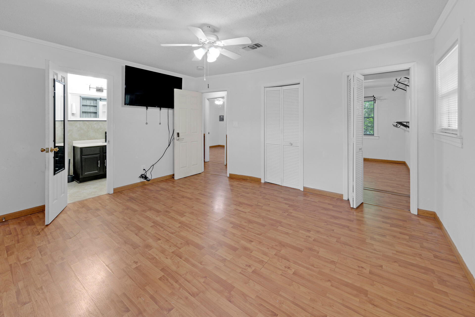 RACETRACK ROAD 1ST - Residential