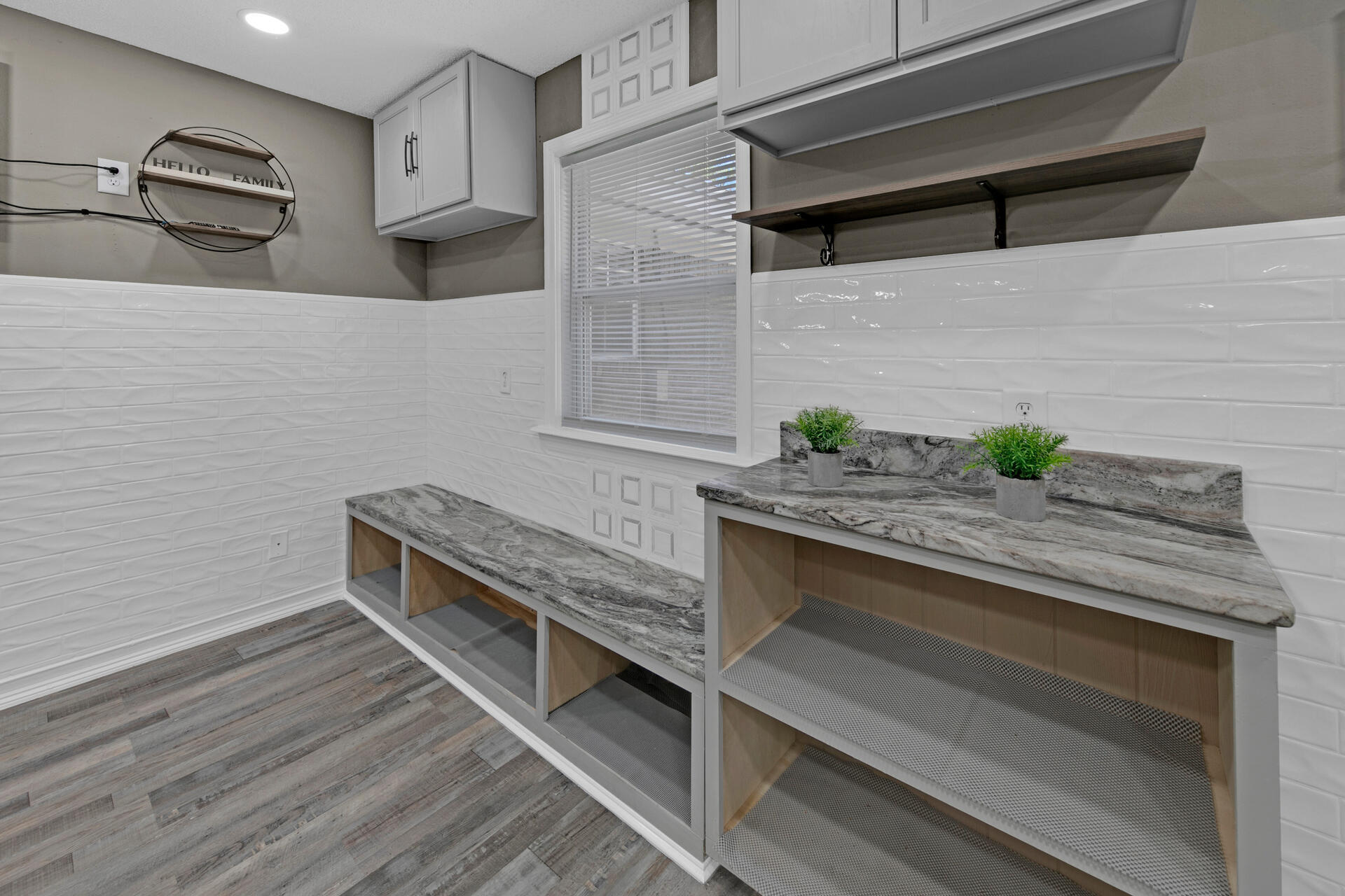 RACETRACK ROAD 1ST - Residential