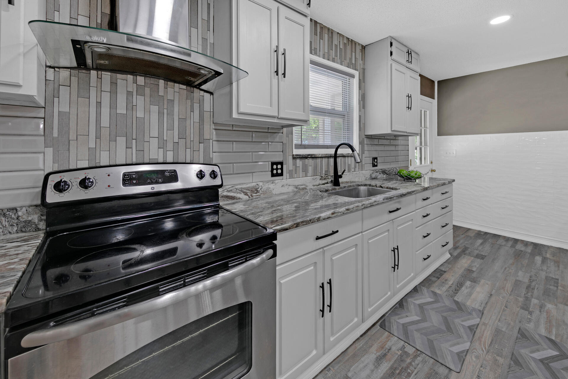 RACETRACK ROAD 1ST - Residential