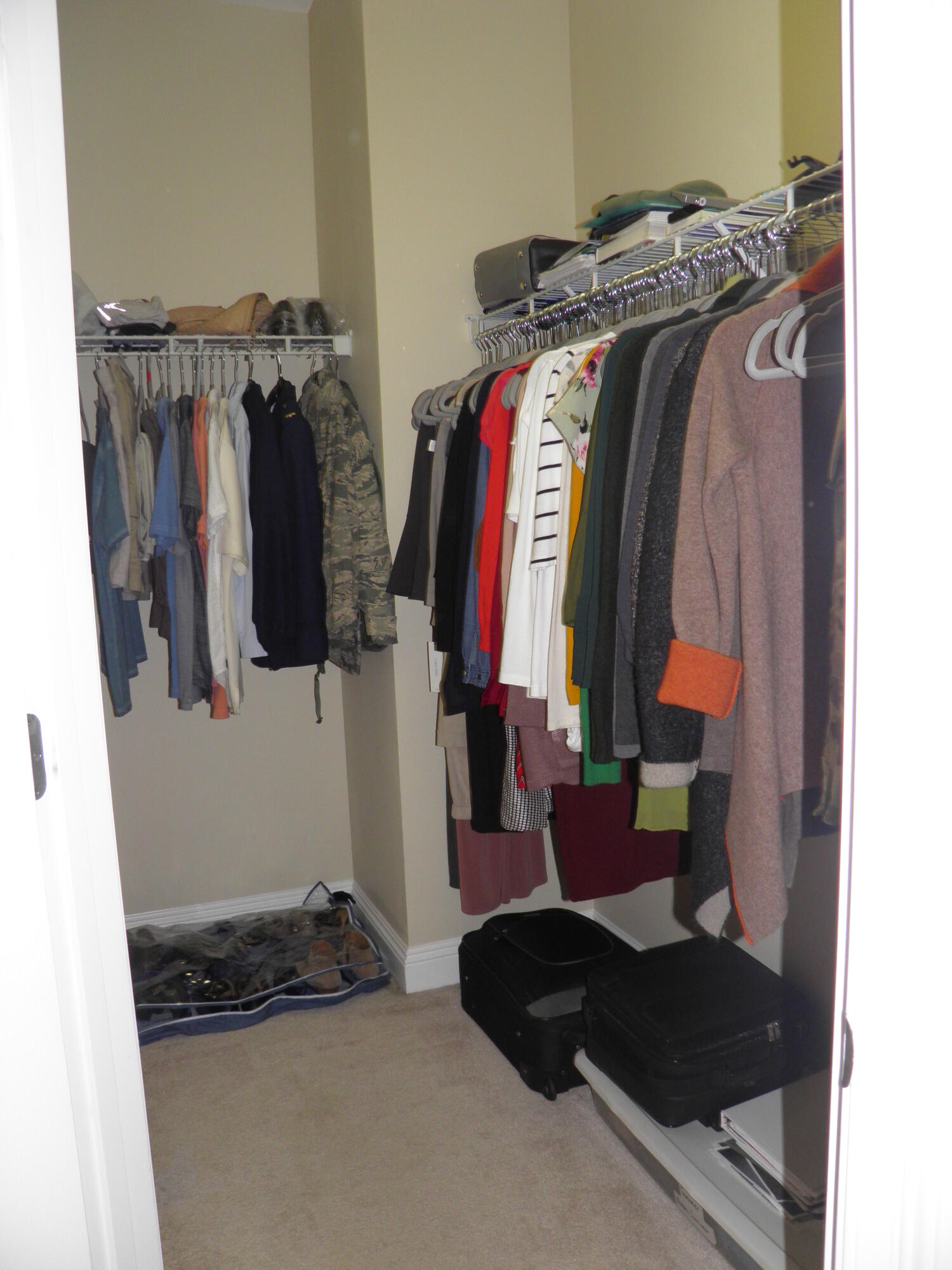 WALTON OAKS - Residential Lease