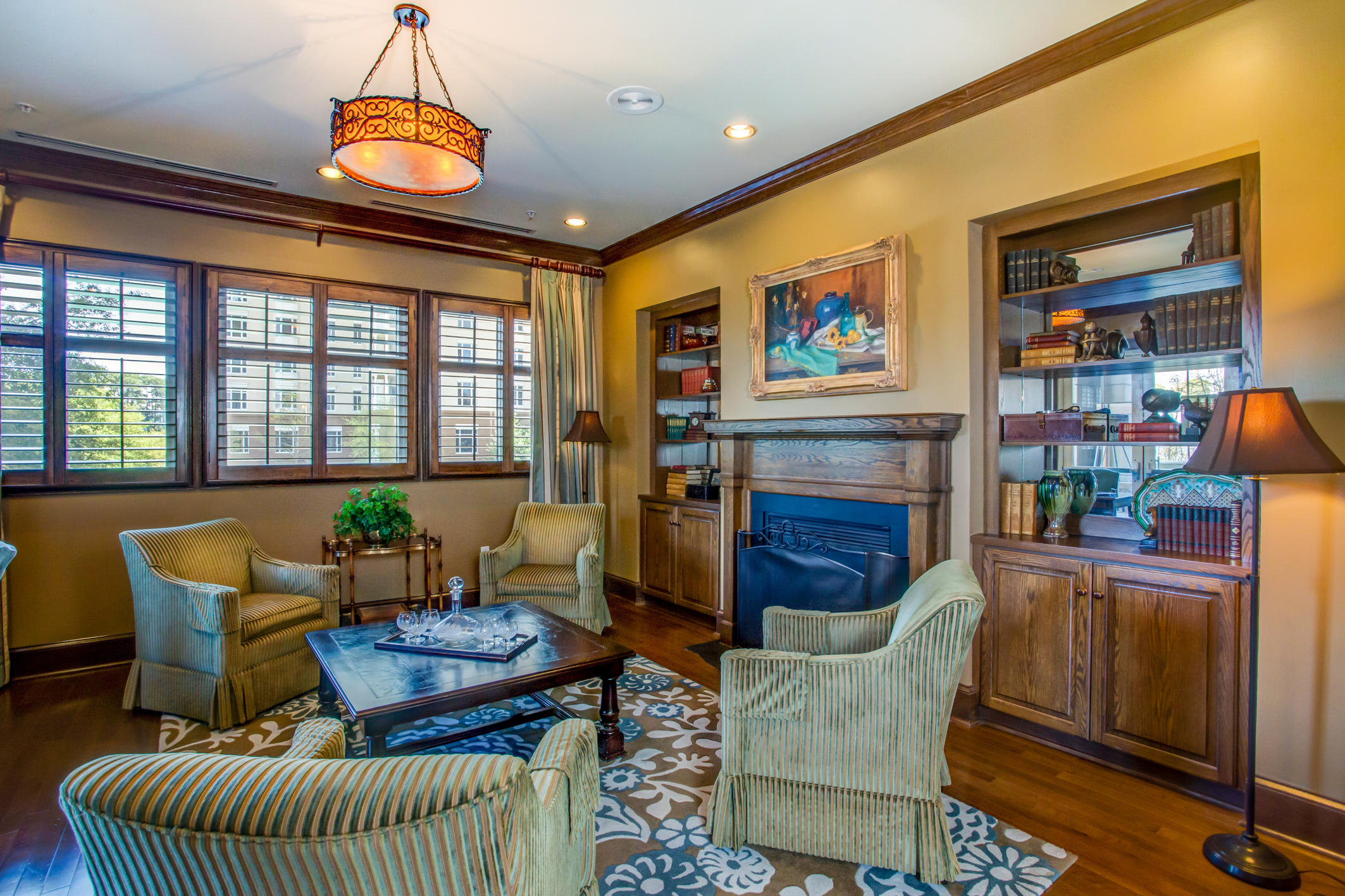 ONE WATER PLACE - Residential