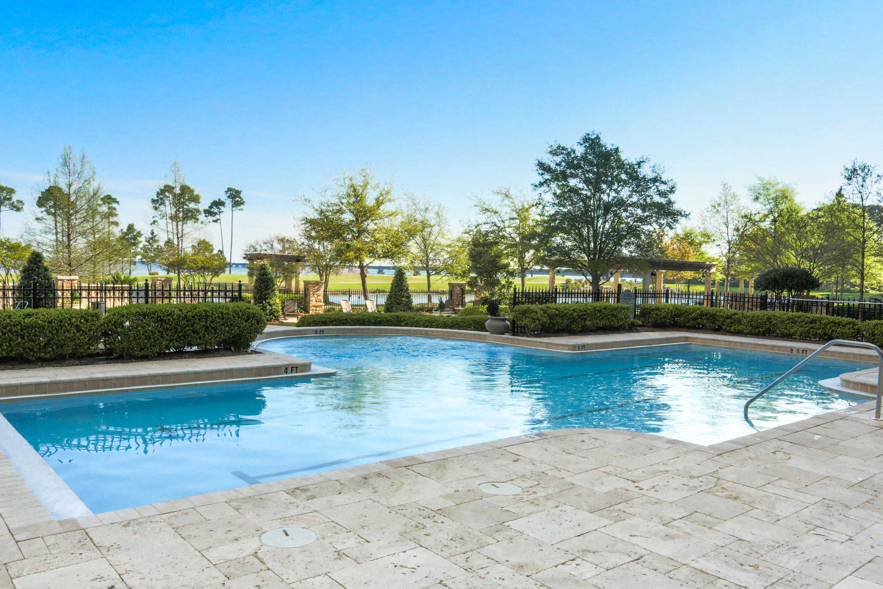 ONE WATER PLACE - Residential