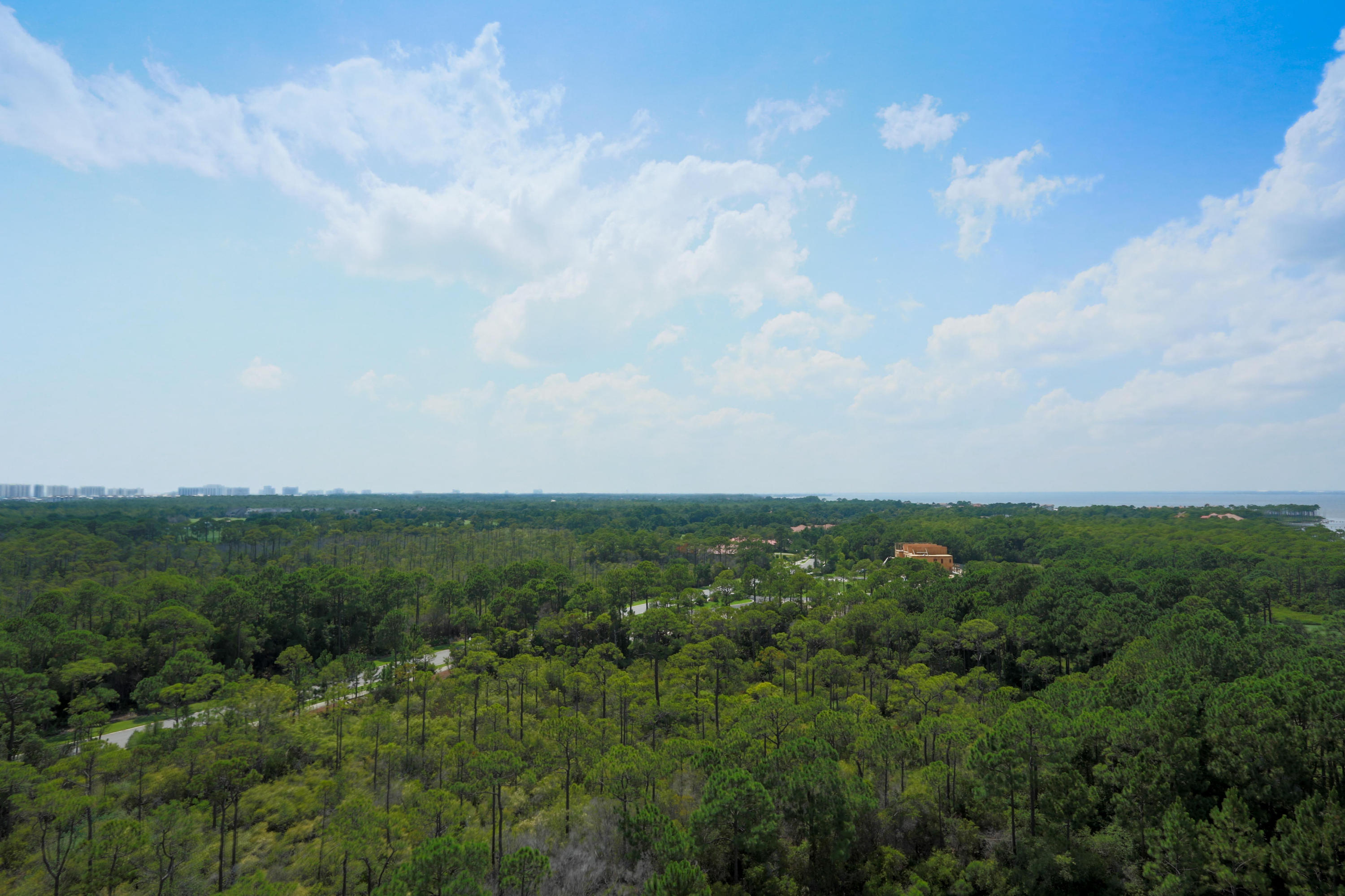 ONE WATER PLACE - Residential