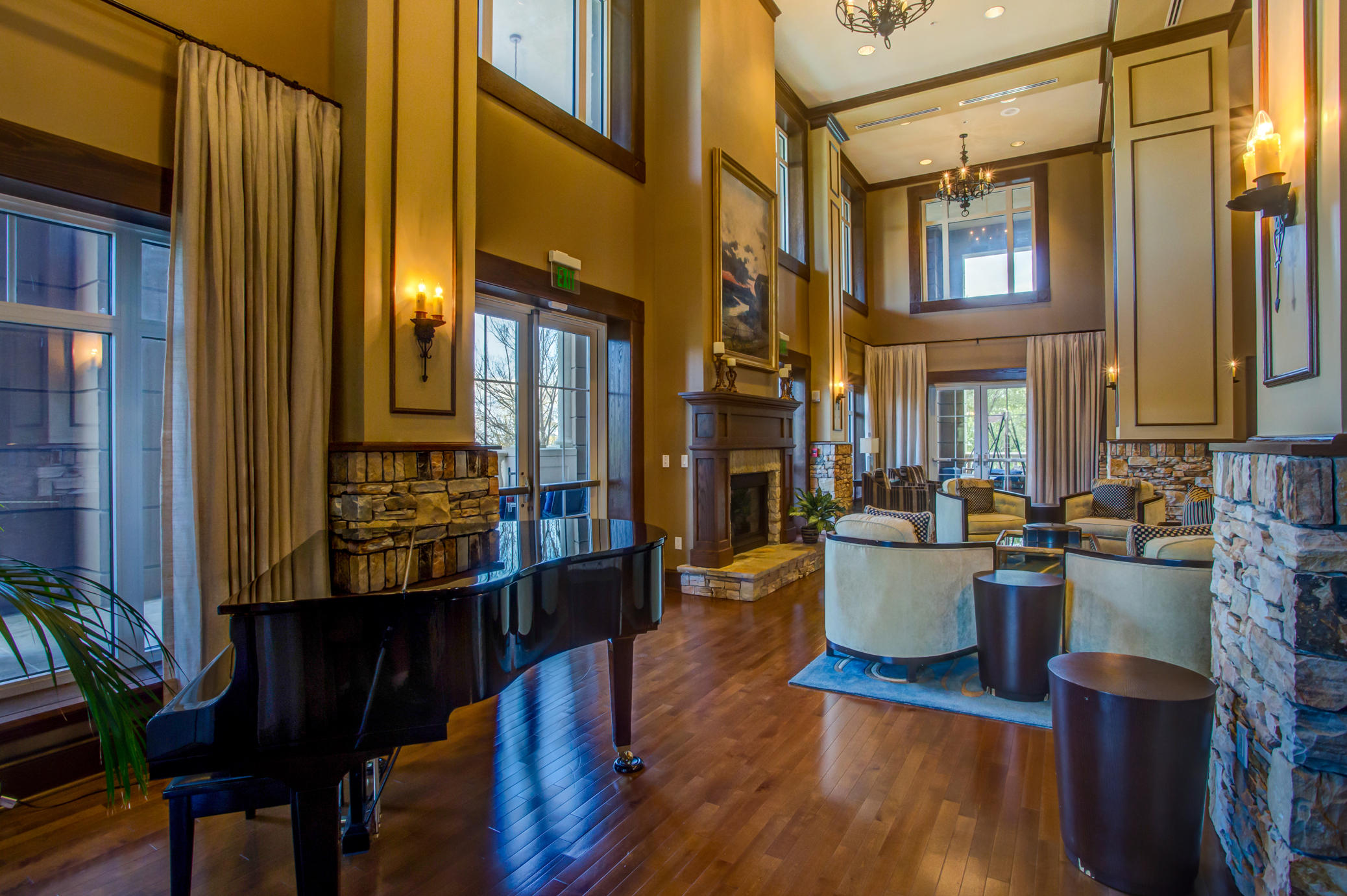 ONE WATER PLACE - Residential