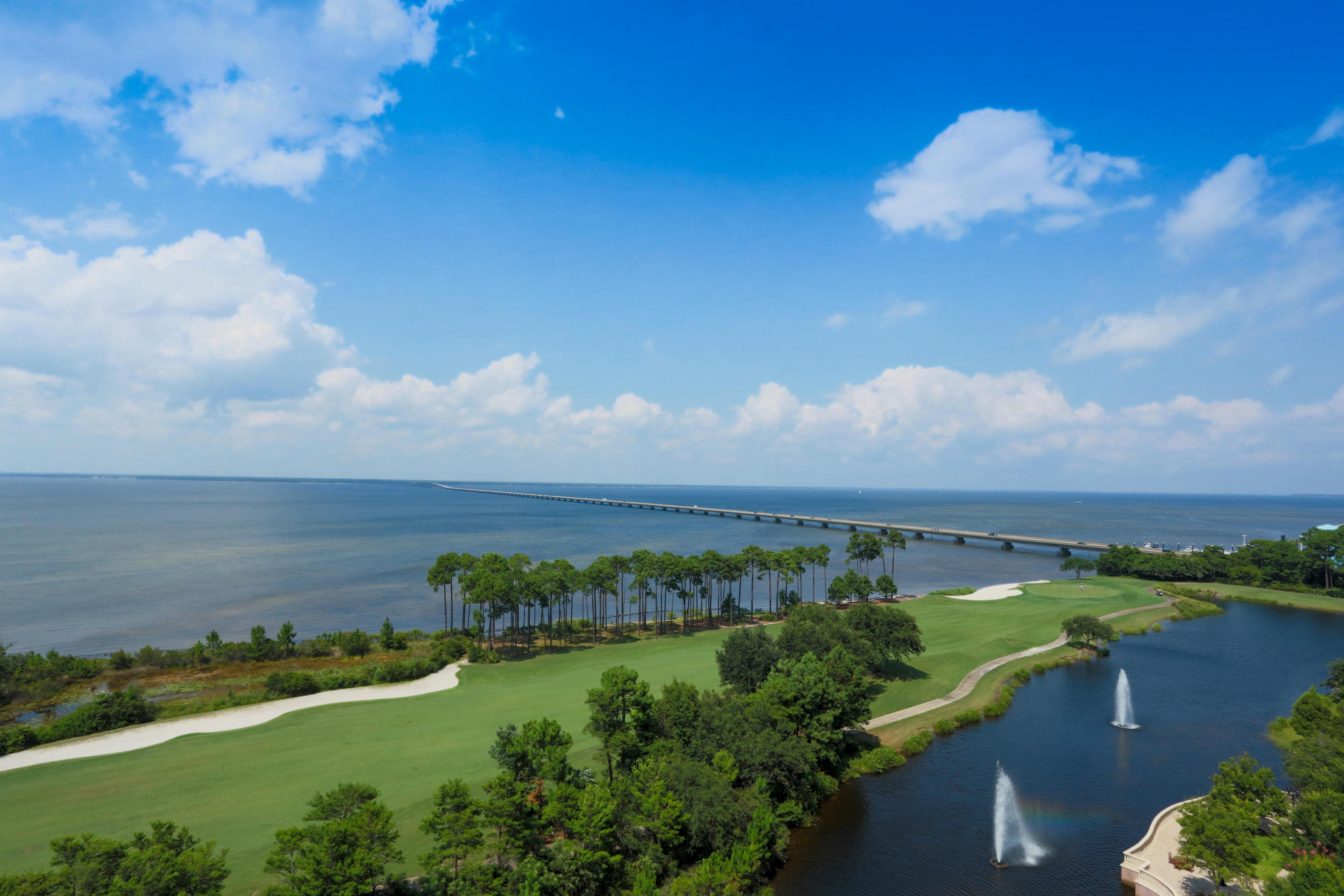 ONE WATER PLACE - Residential