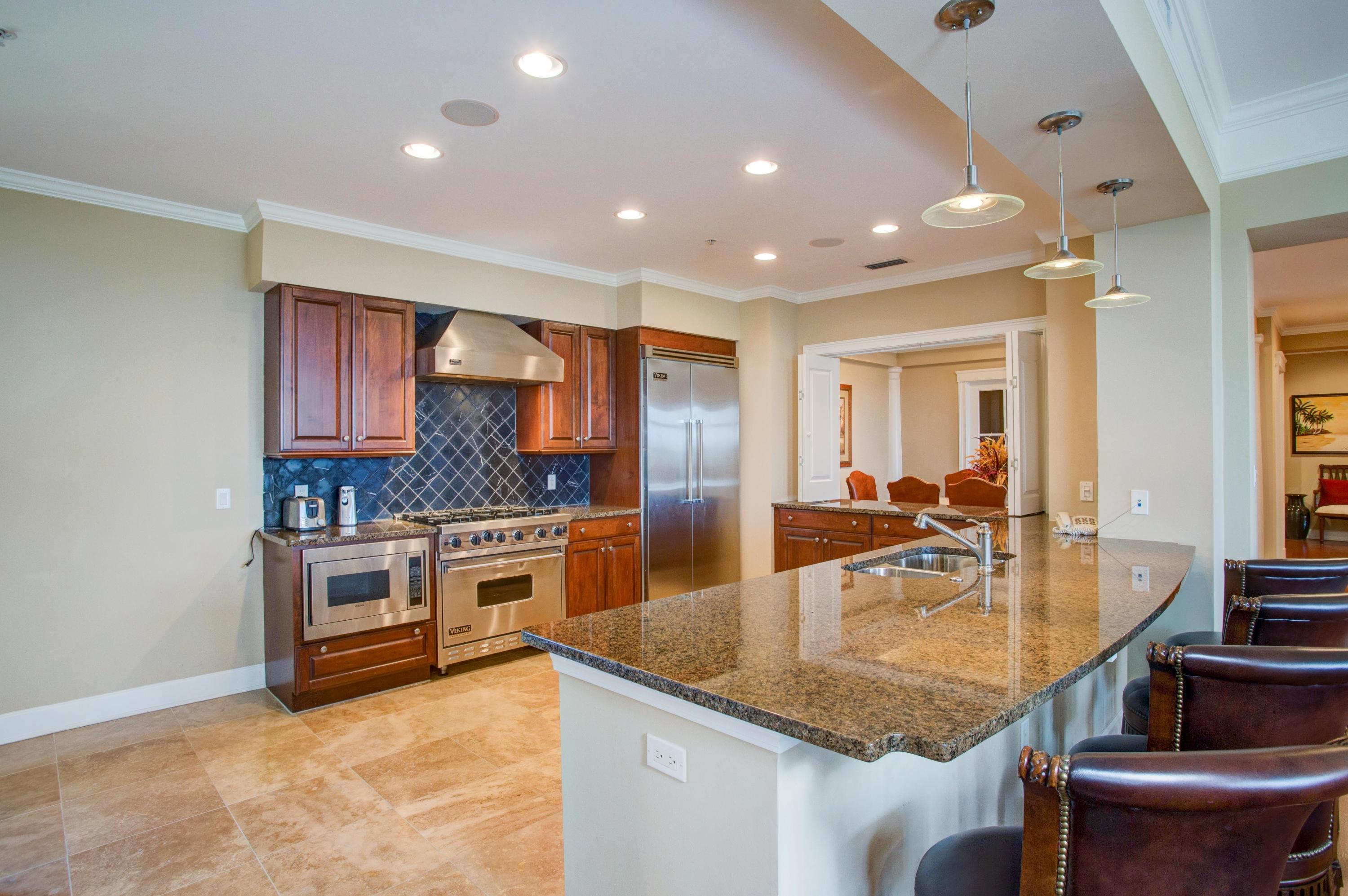 ONE WATER PLACE - Residential