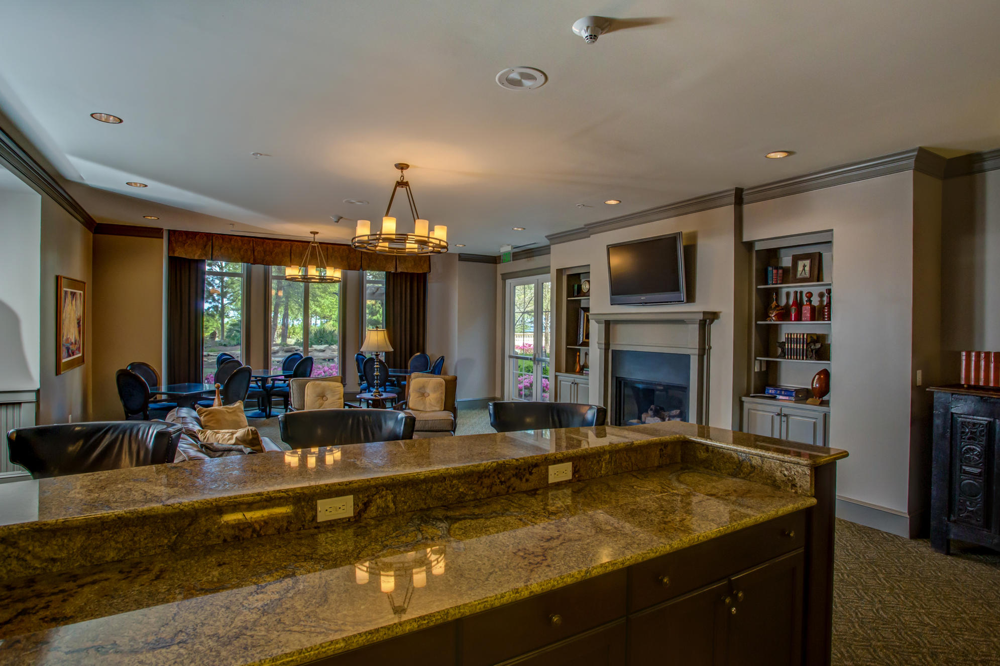 ONE WATER PLACE - Residential