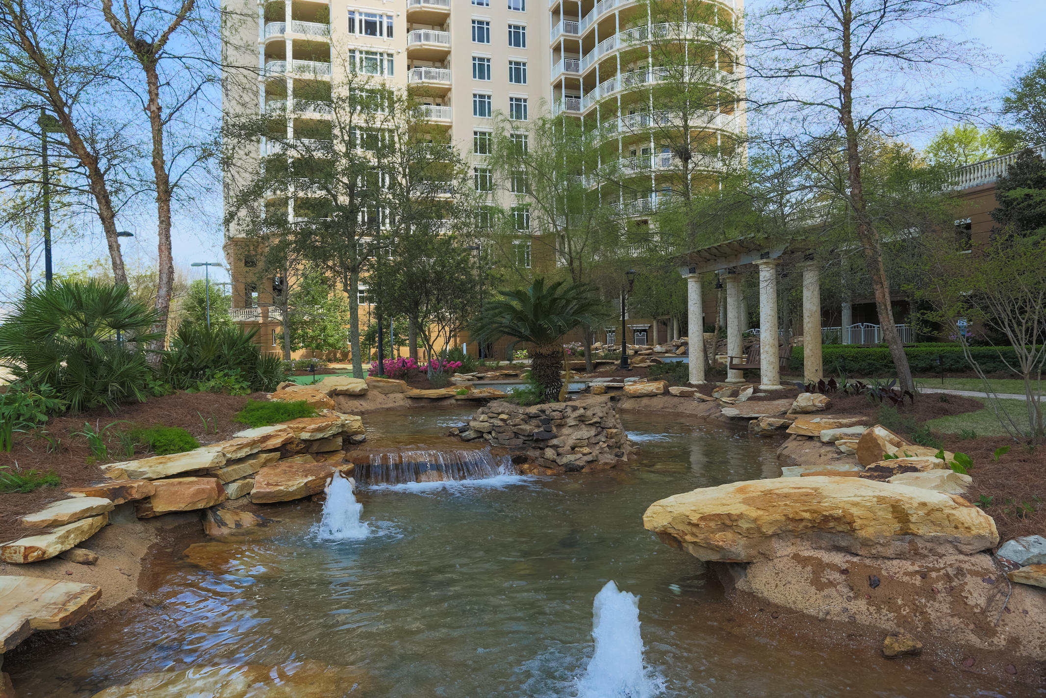 ONE WATER PLACE - Residential