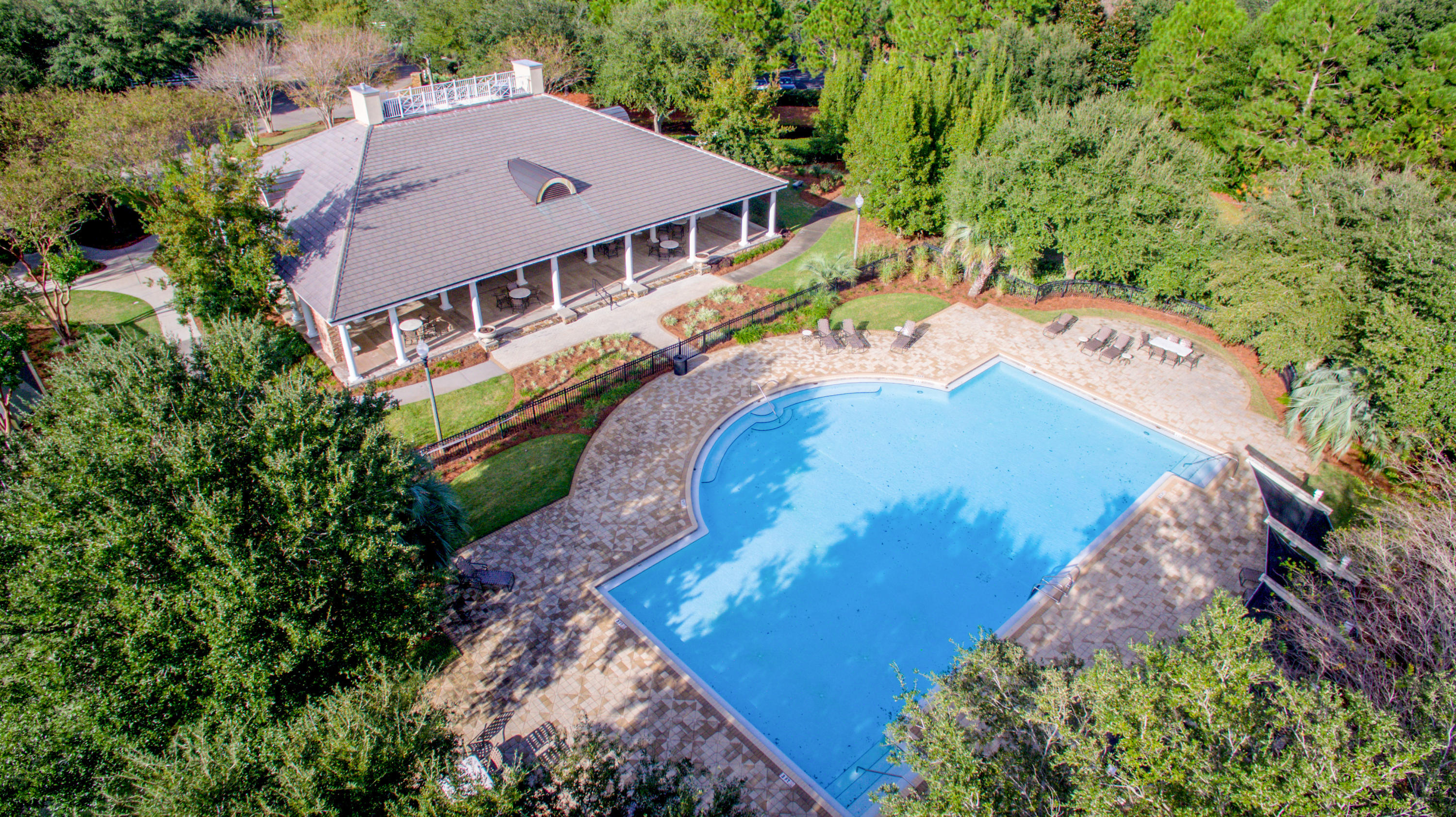 ONE WATER PLACE - Residential