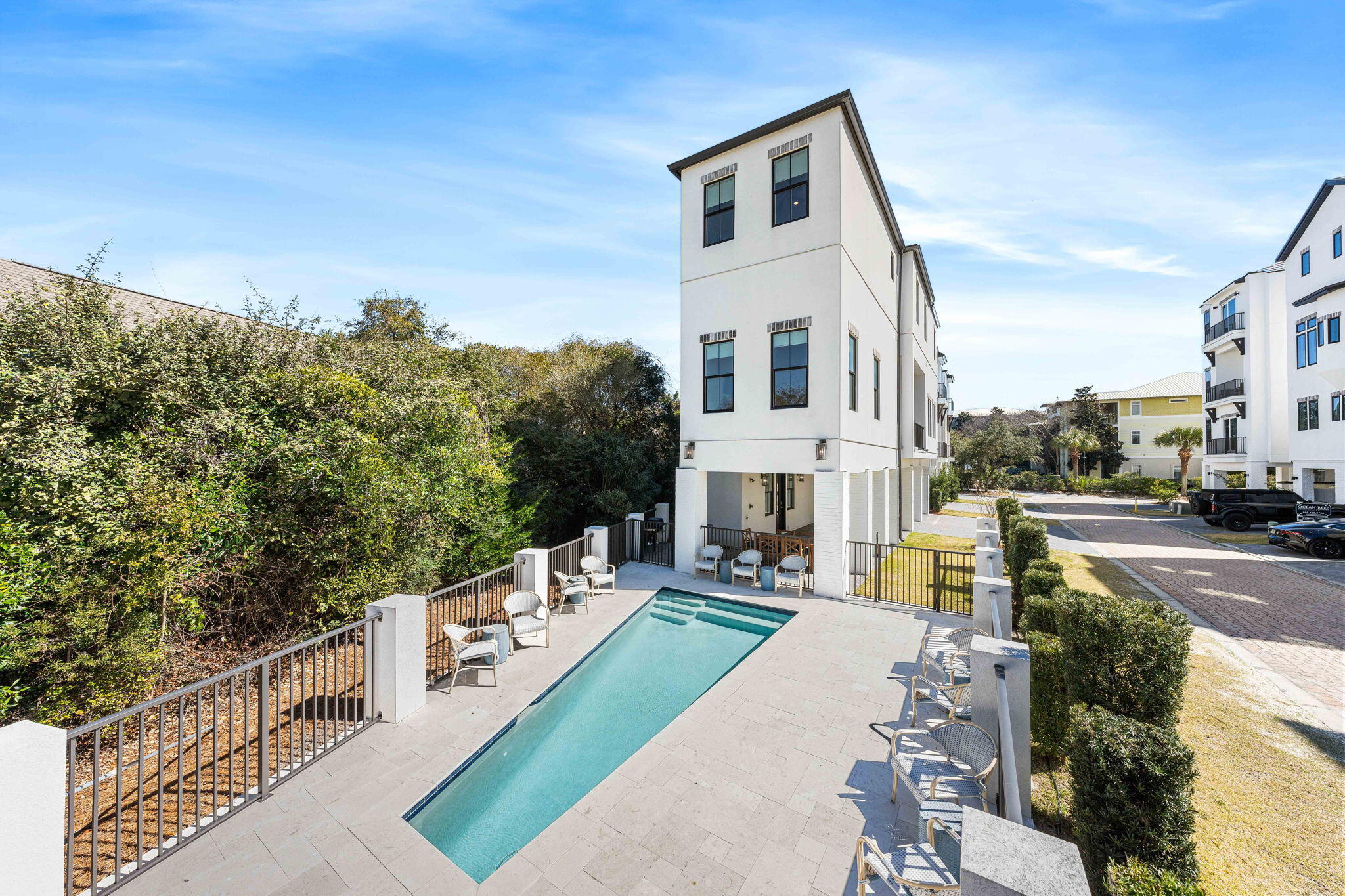 COTE D' AZUR - Residential