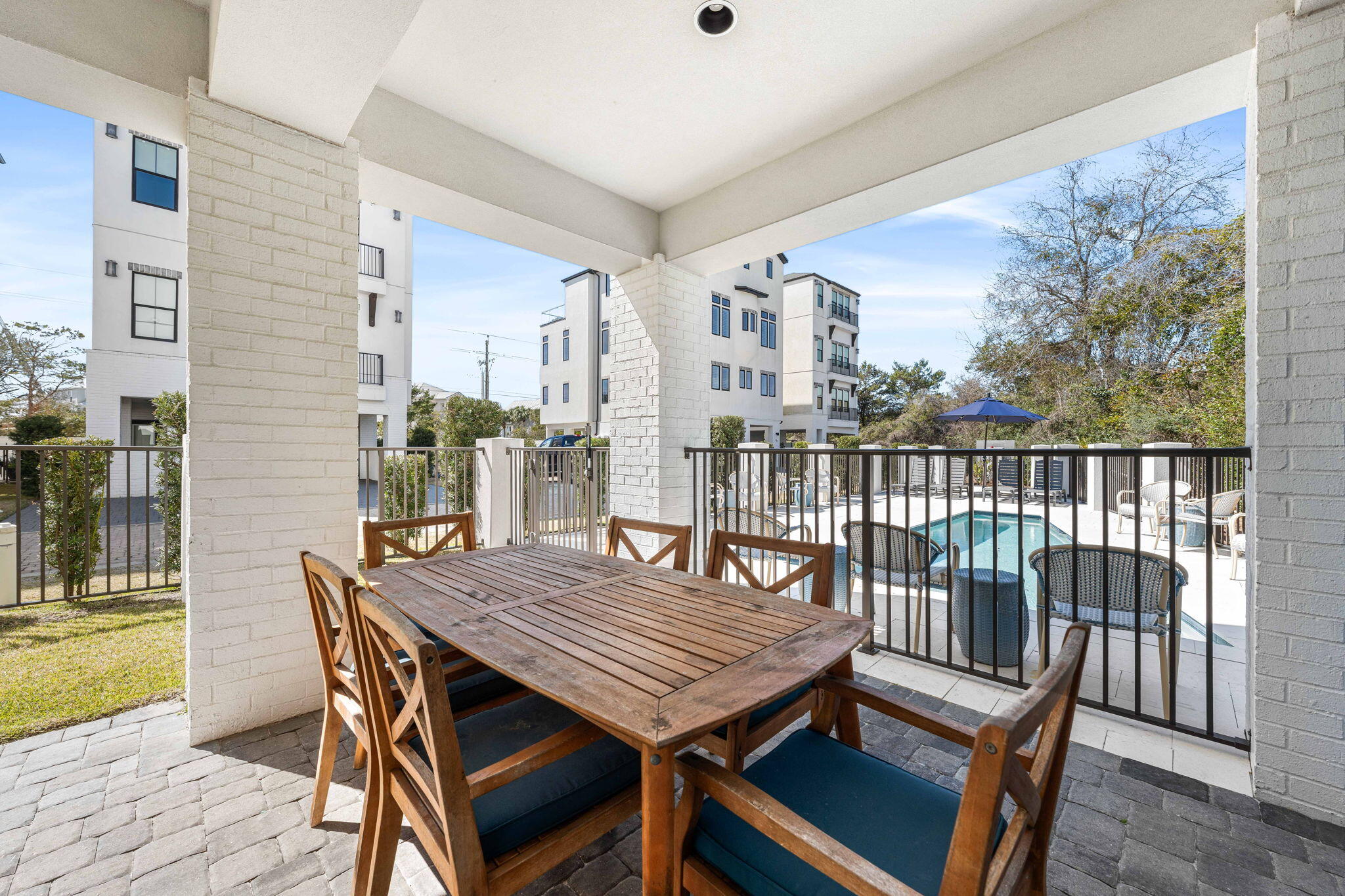 COTE D' AZUR - Residential