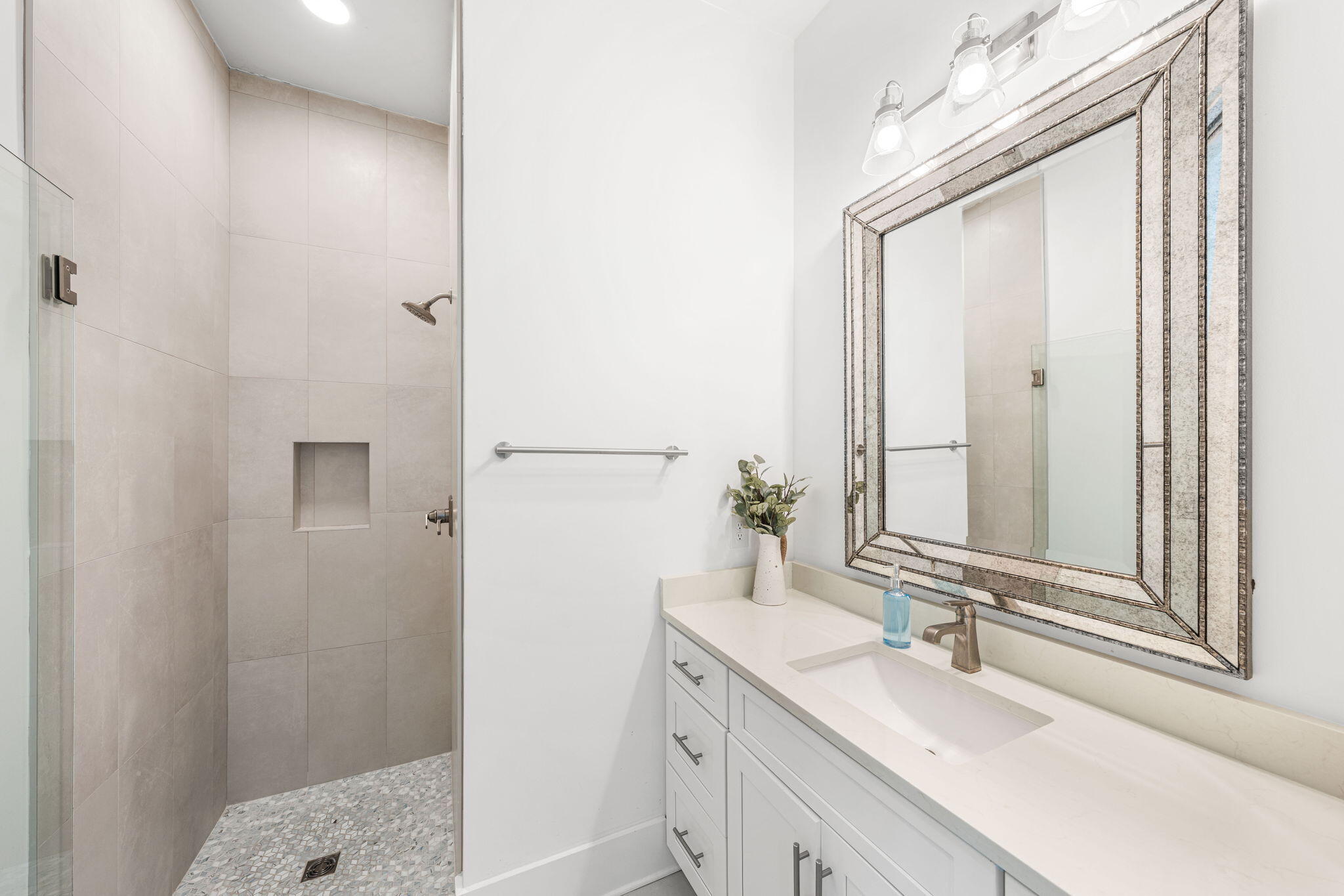 COTE D' AZUR - Residential