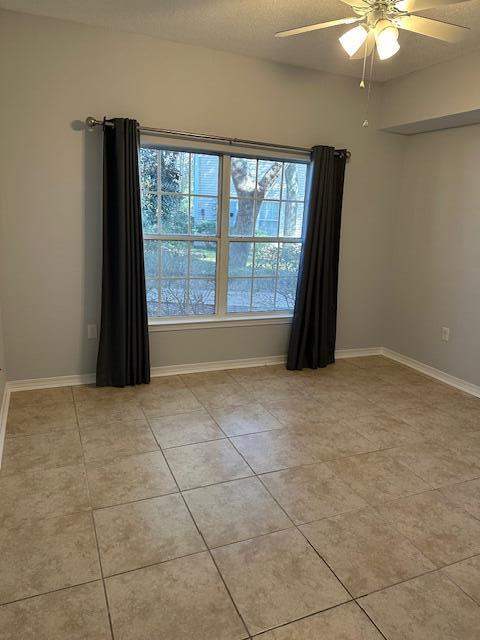 THE OAKS AT NICEVILLE - Residential Lease