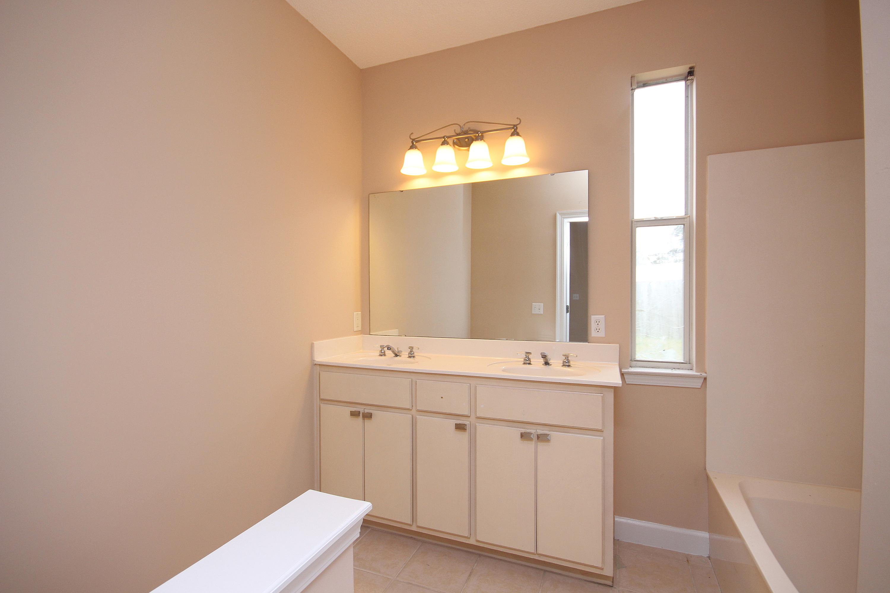 Escada - Residential