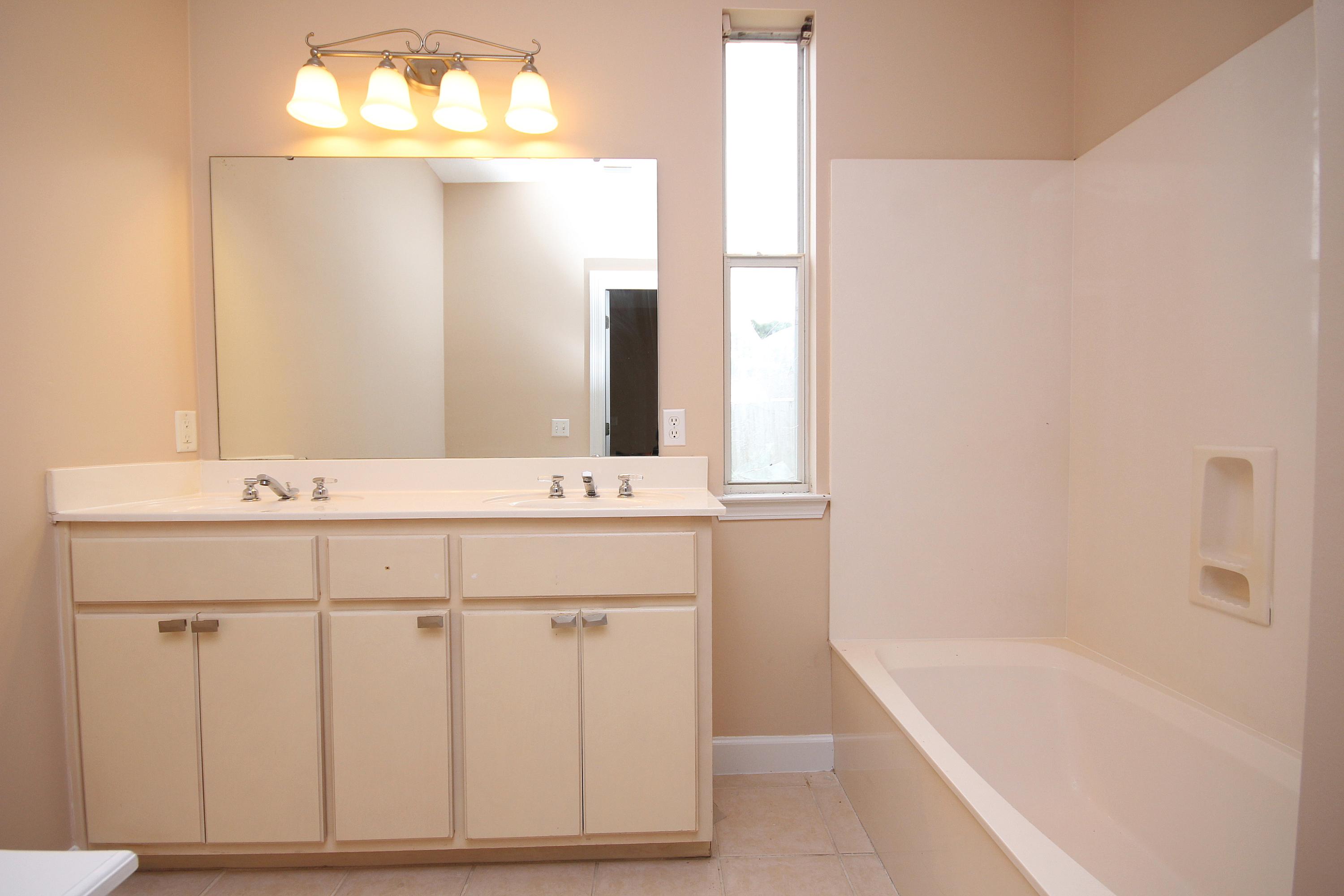 Escada - Residential