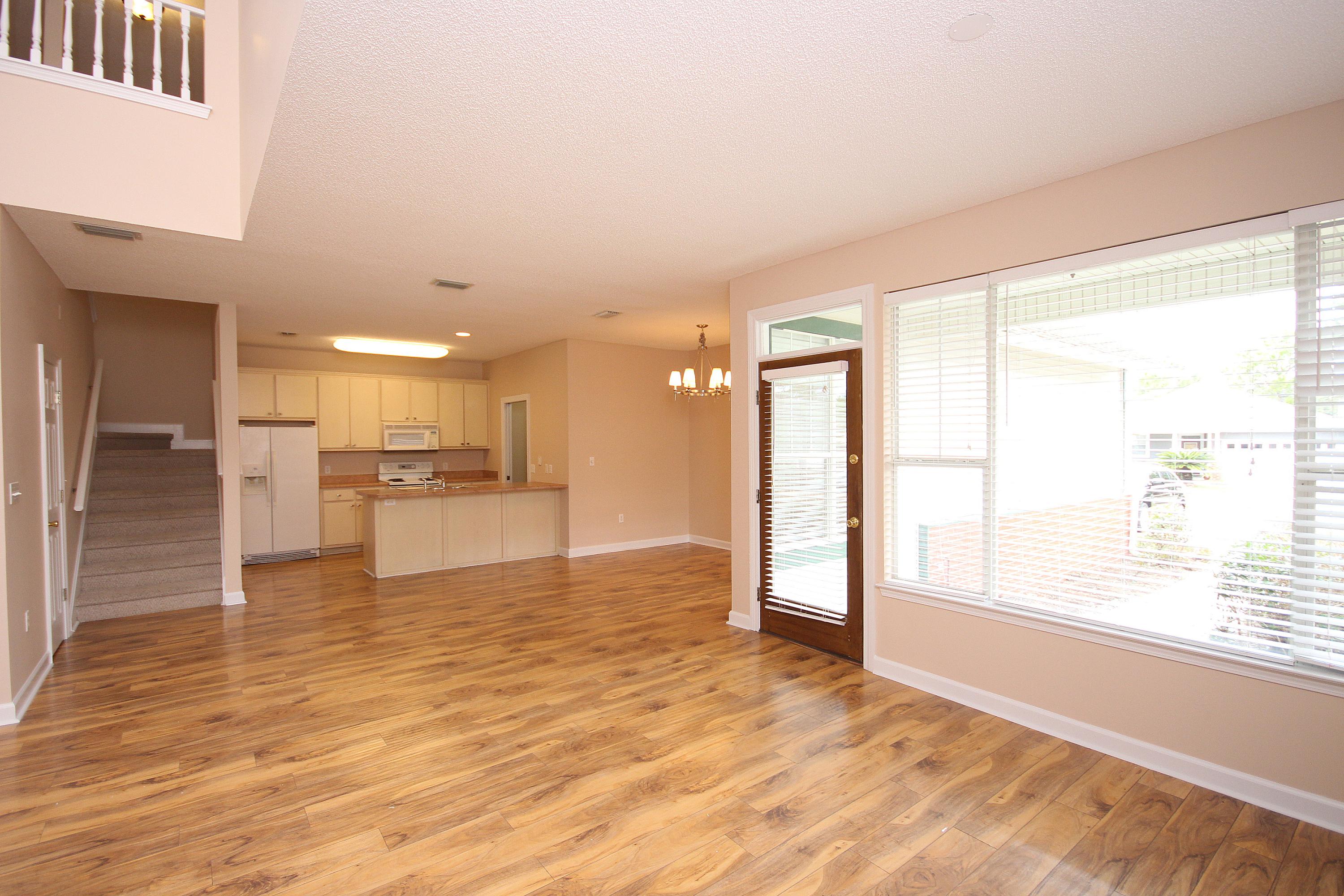 Escada - Residential