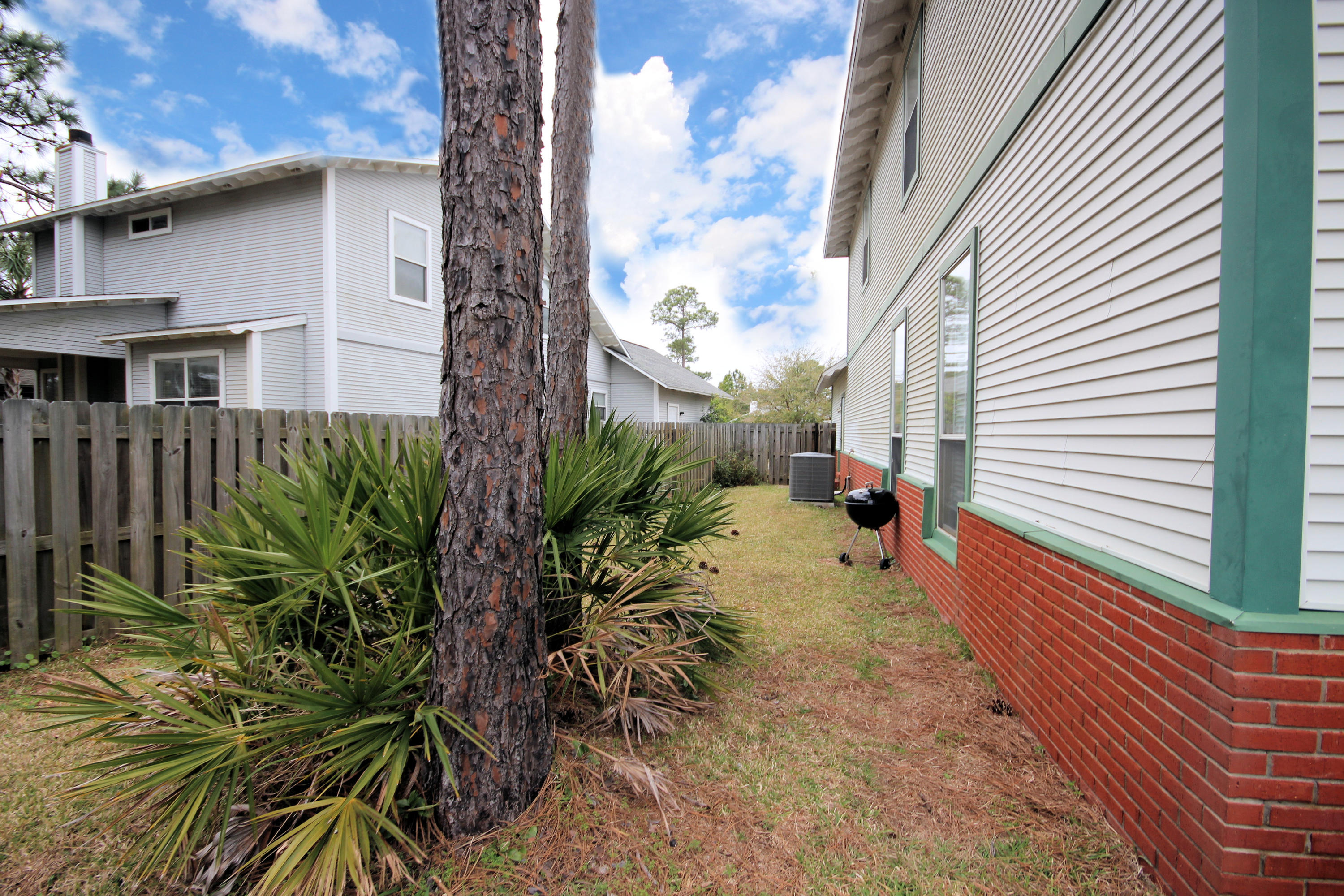 Escada - Residential