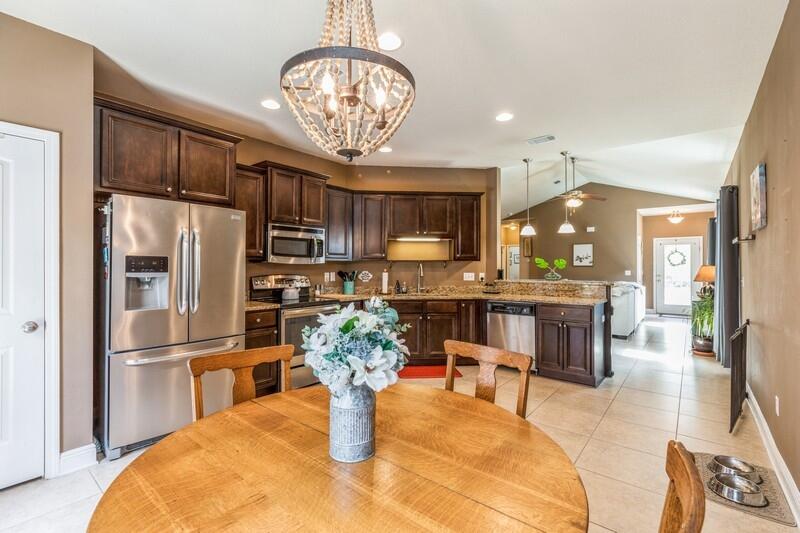 LAGRANGE LANDING - Residential