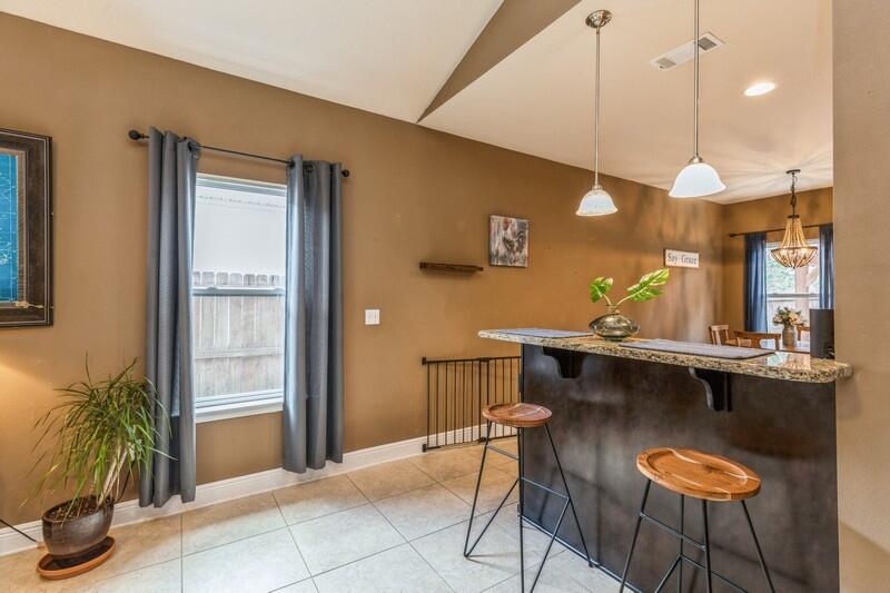LAGRANGE LANDING - Residential