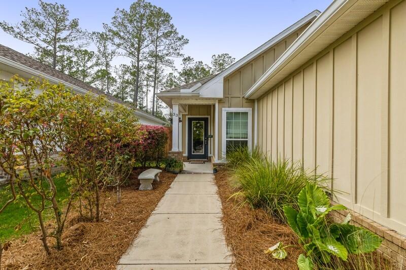 LAGRANGE LANDING - Residential