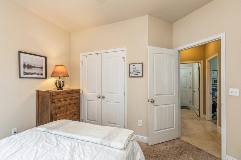 LAGRANGE LANDING - Residential