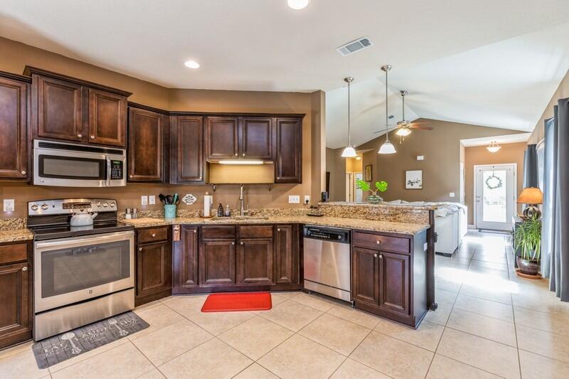 LAGRANGE LANDING - Residential