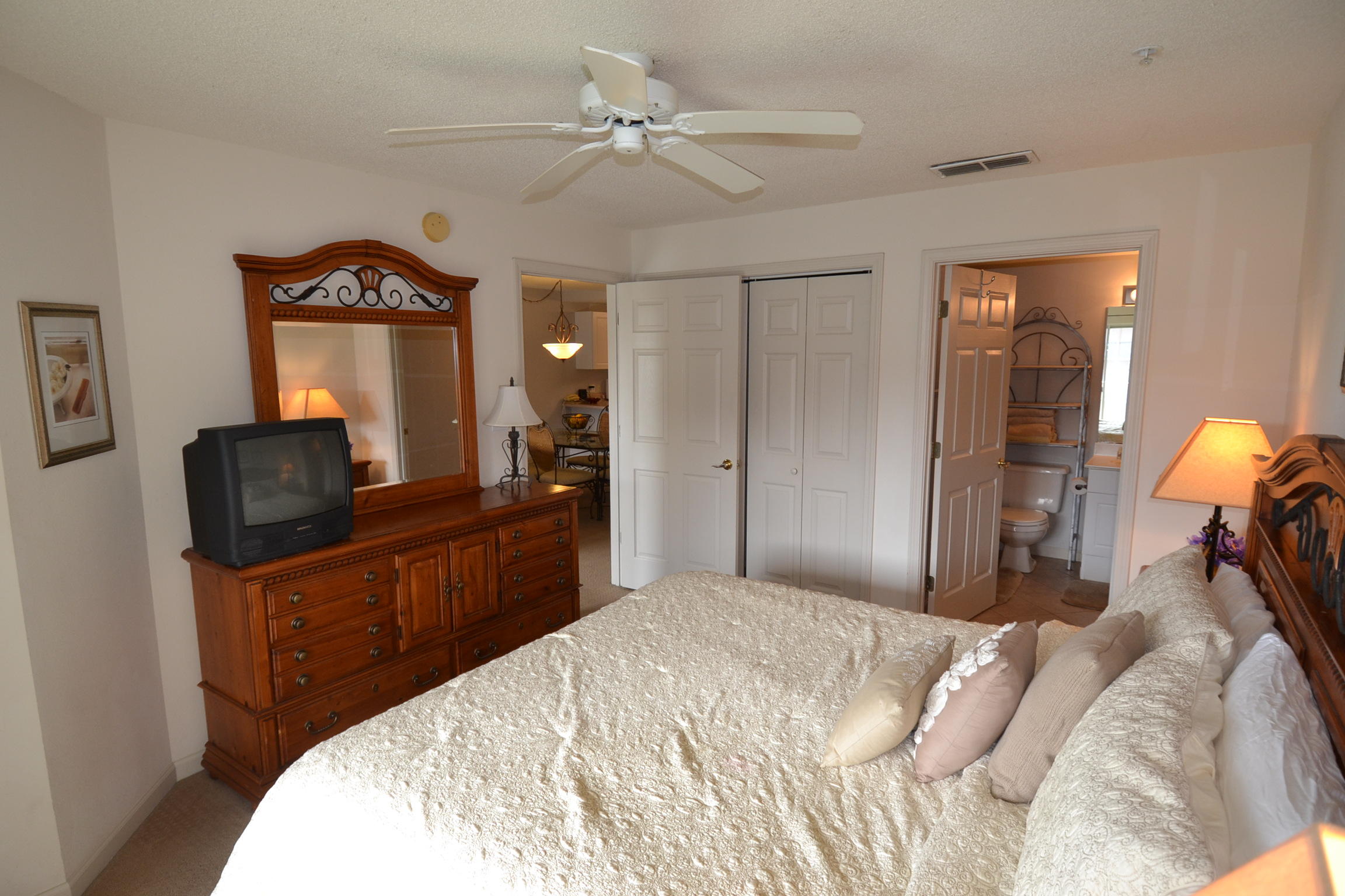 CIBONEY CONDO - Residential