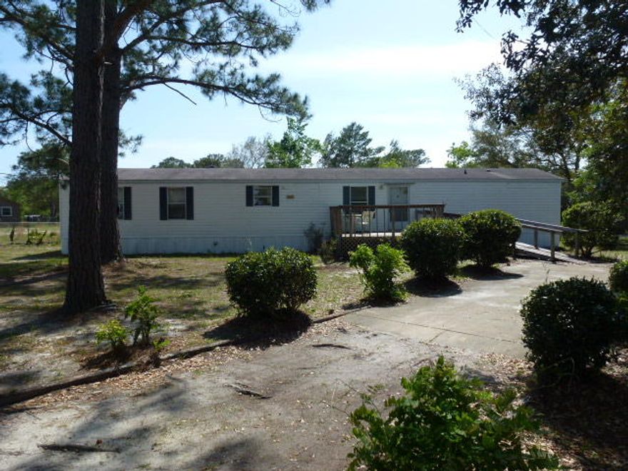 PLACED IN MLS FOR COMPS. MOBILE HOME CARRIED NO VALUE.