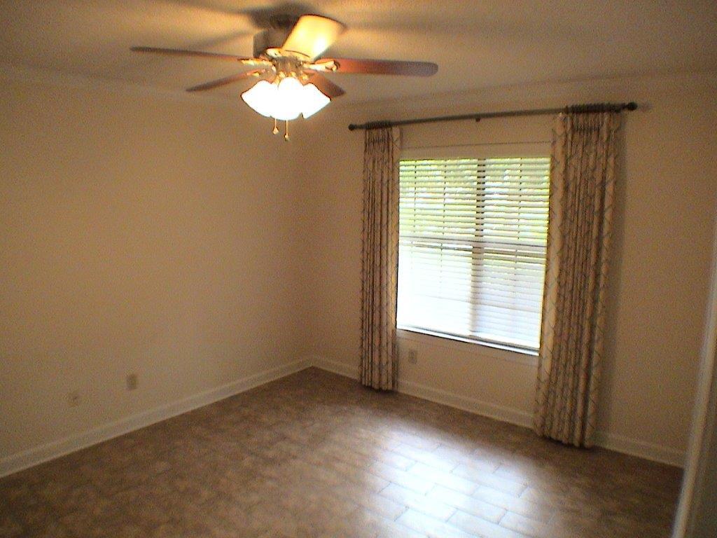 GOLF VIEW S/D - Residential