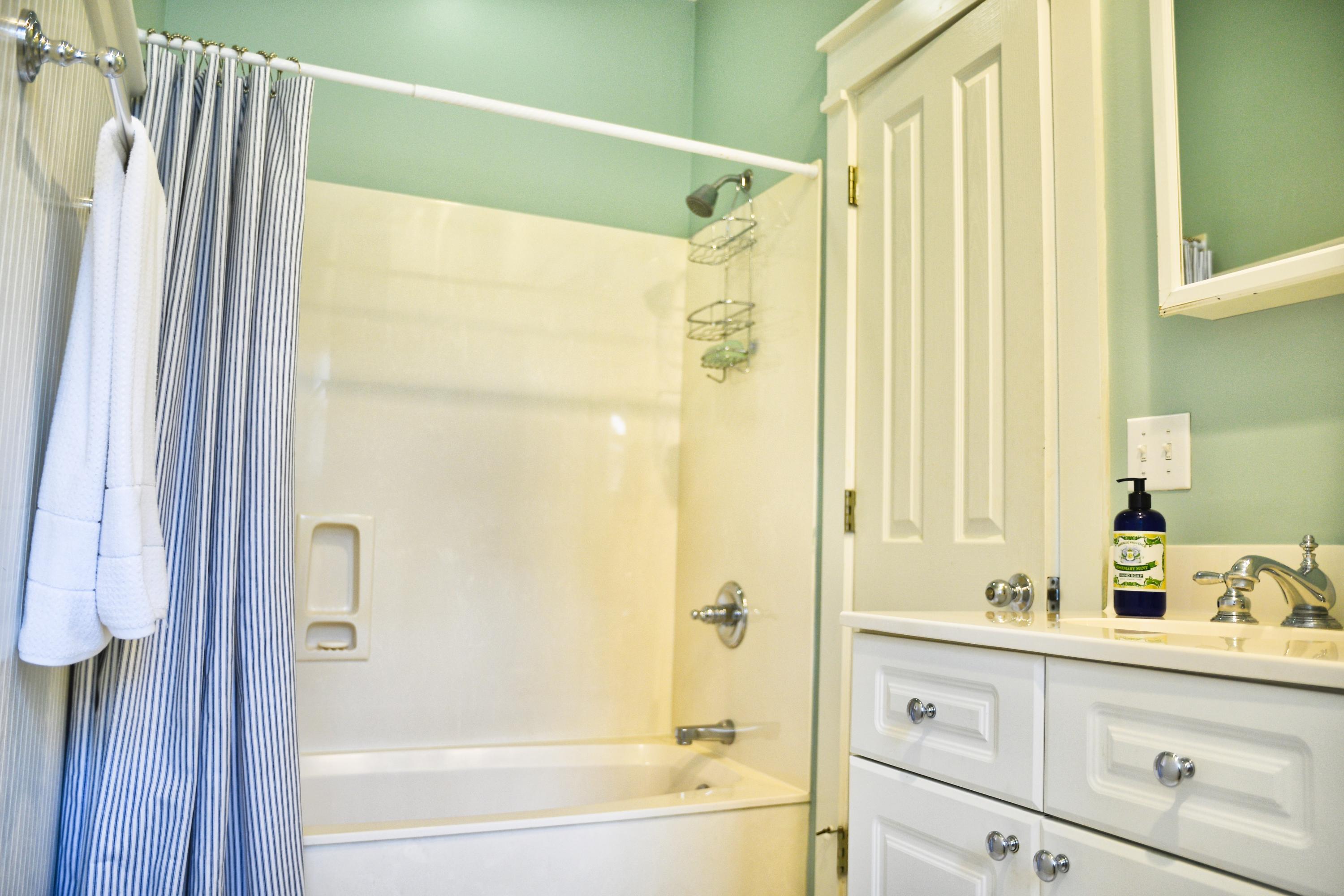 THE HAMMOCKS OF SEAGROVE - Residential