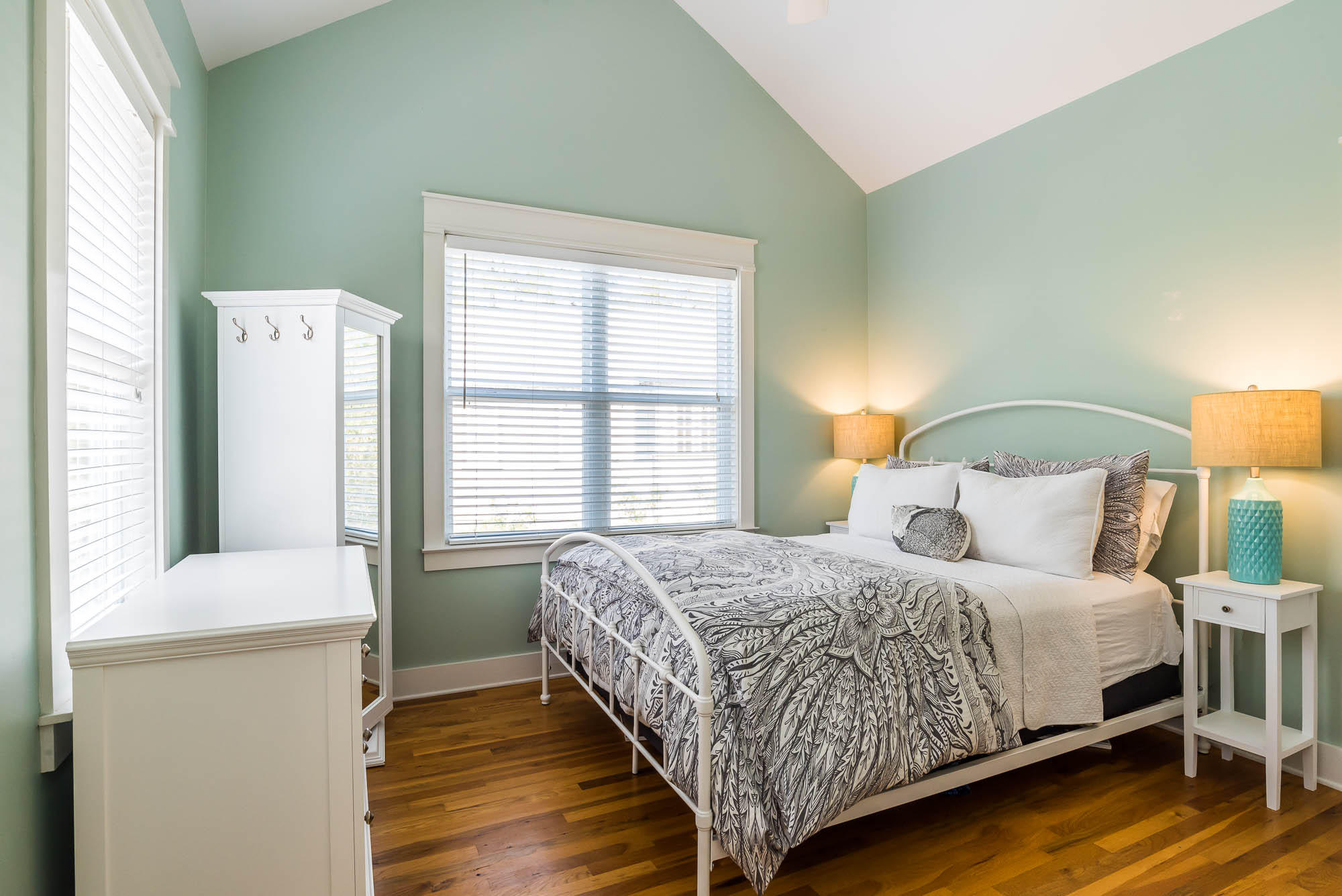 THE HAMMOCKS OF SEAGROVE - Residential