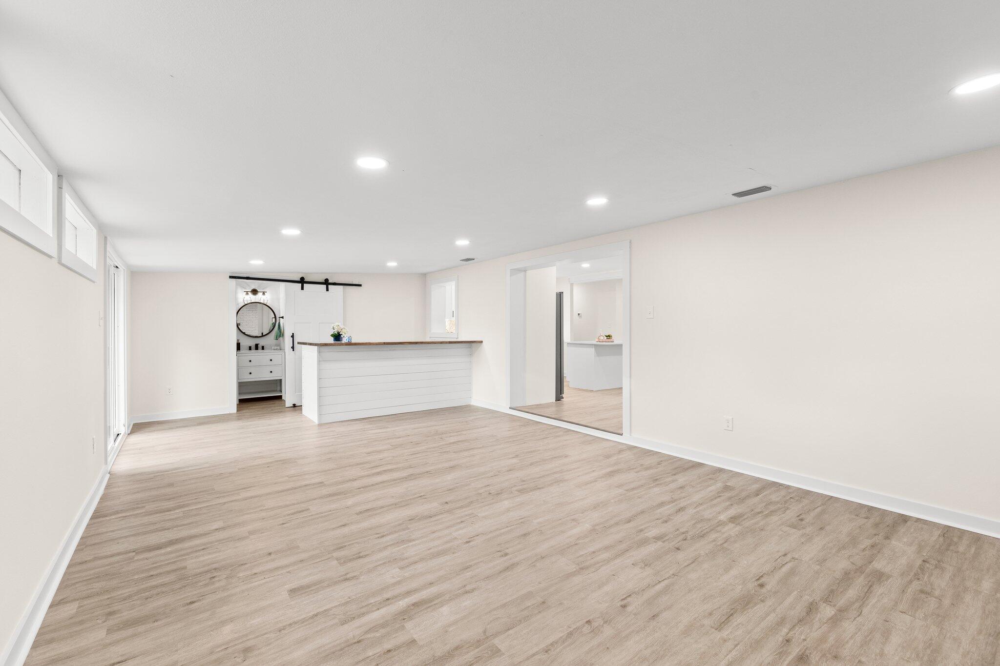 SO RANG 24 (242000.00) - Residential