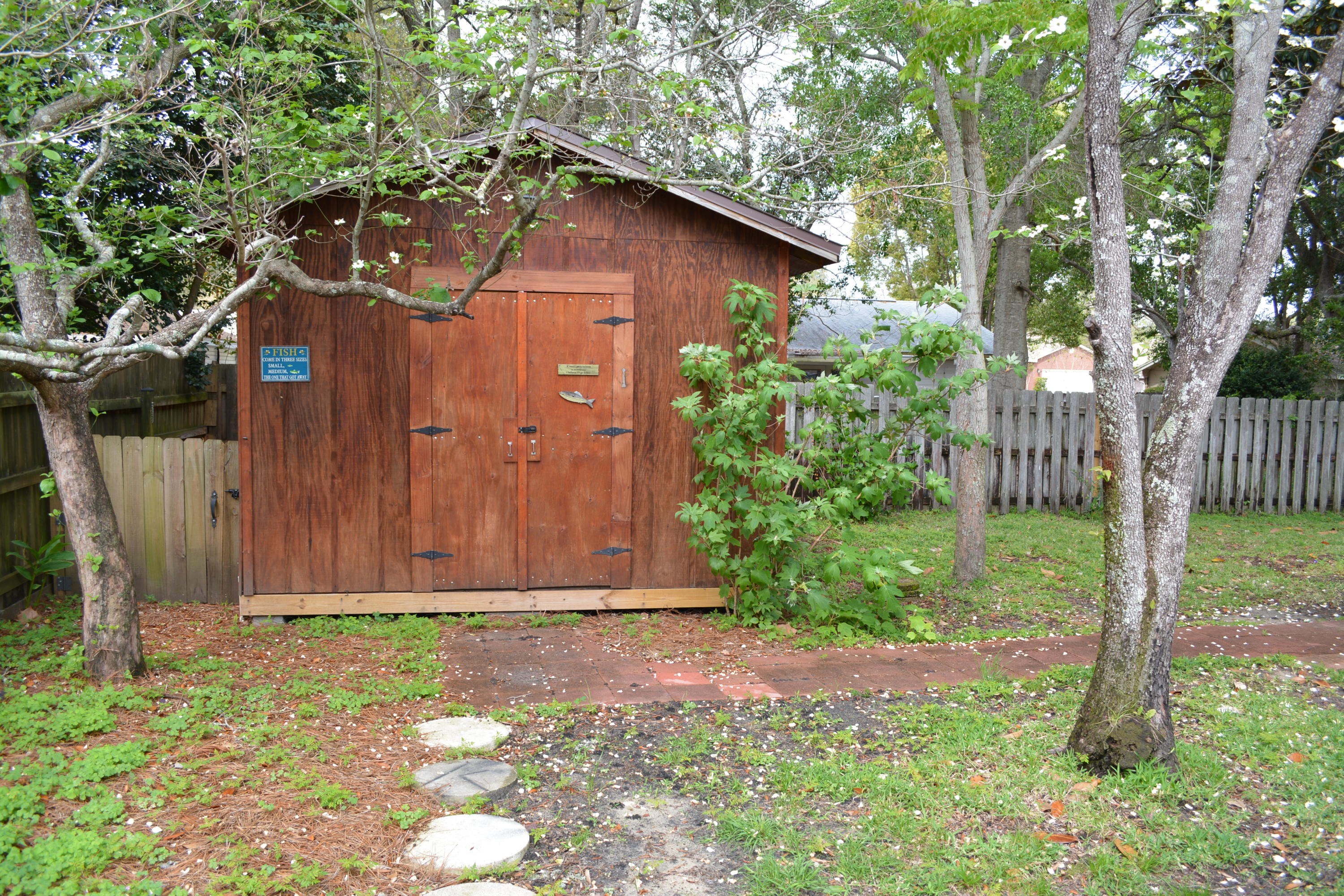 PORT DIXIE - Residential Lease