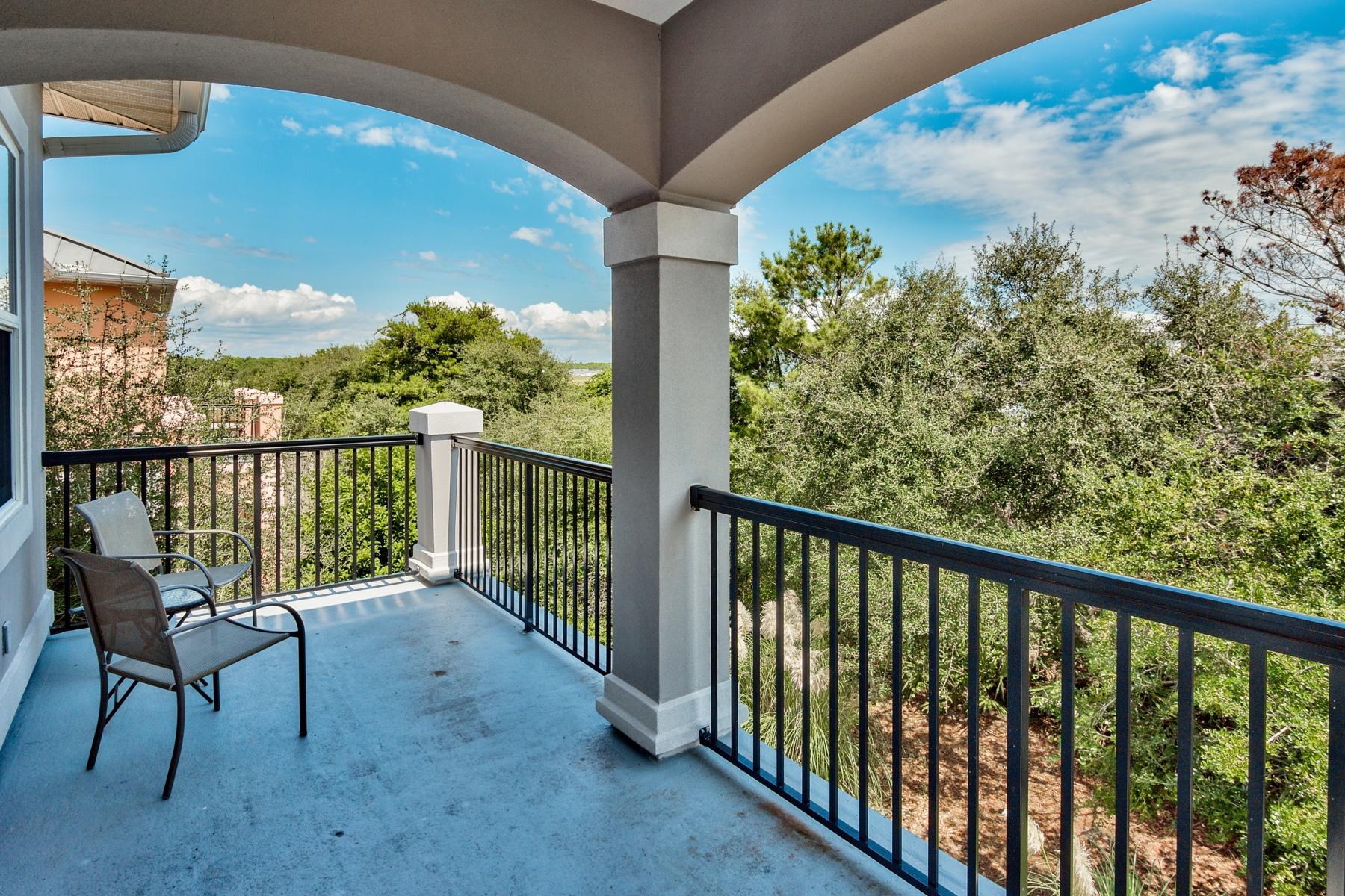 MIRAMAR BEACH VILLAS - Residential