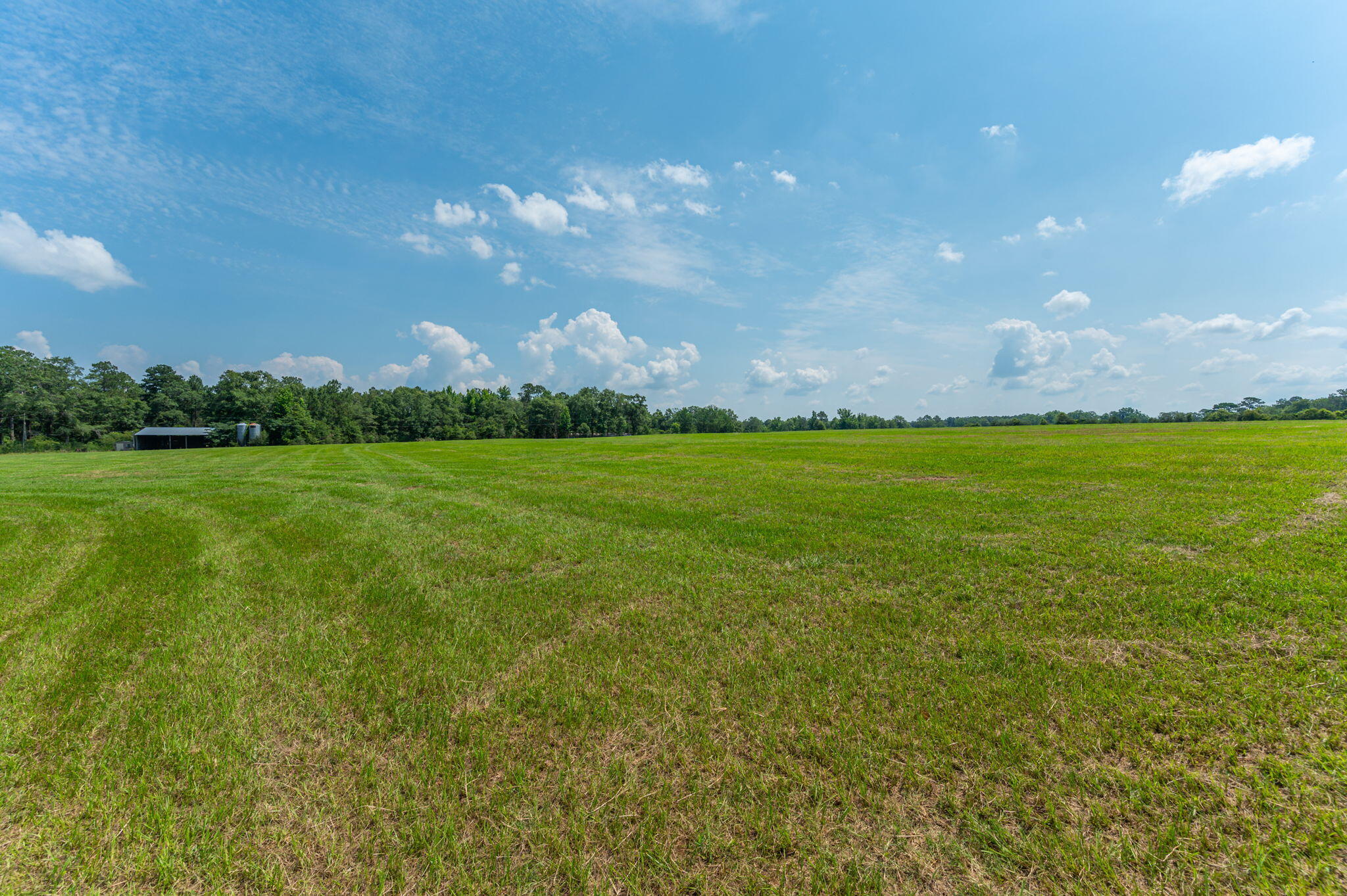 METES & BOUNDS - Farm