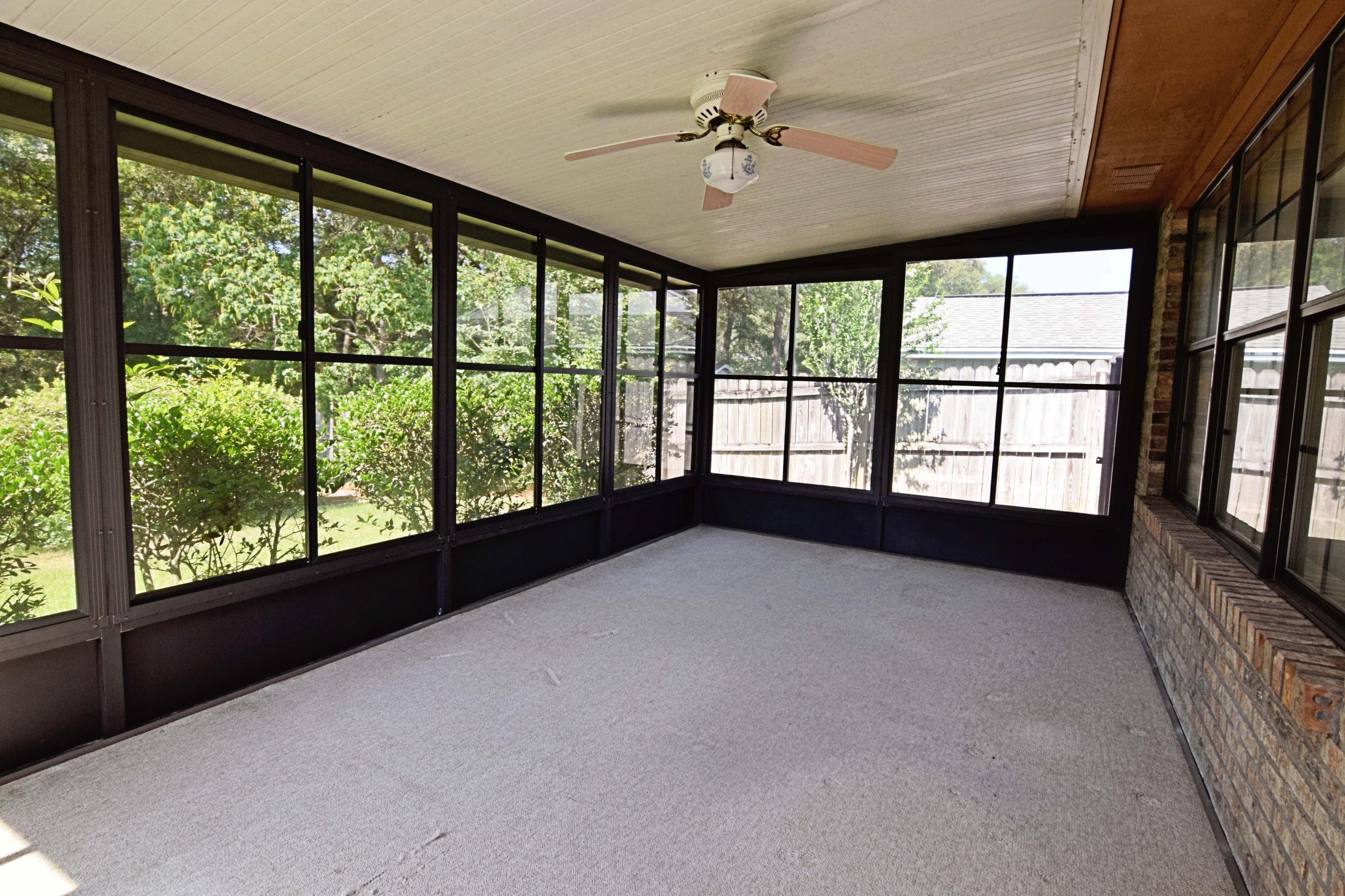 VALPARAISO PINECREST 5 - Residential