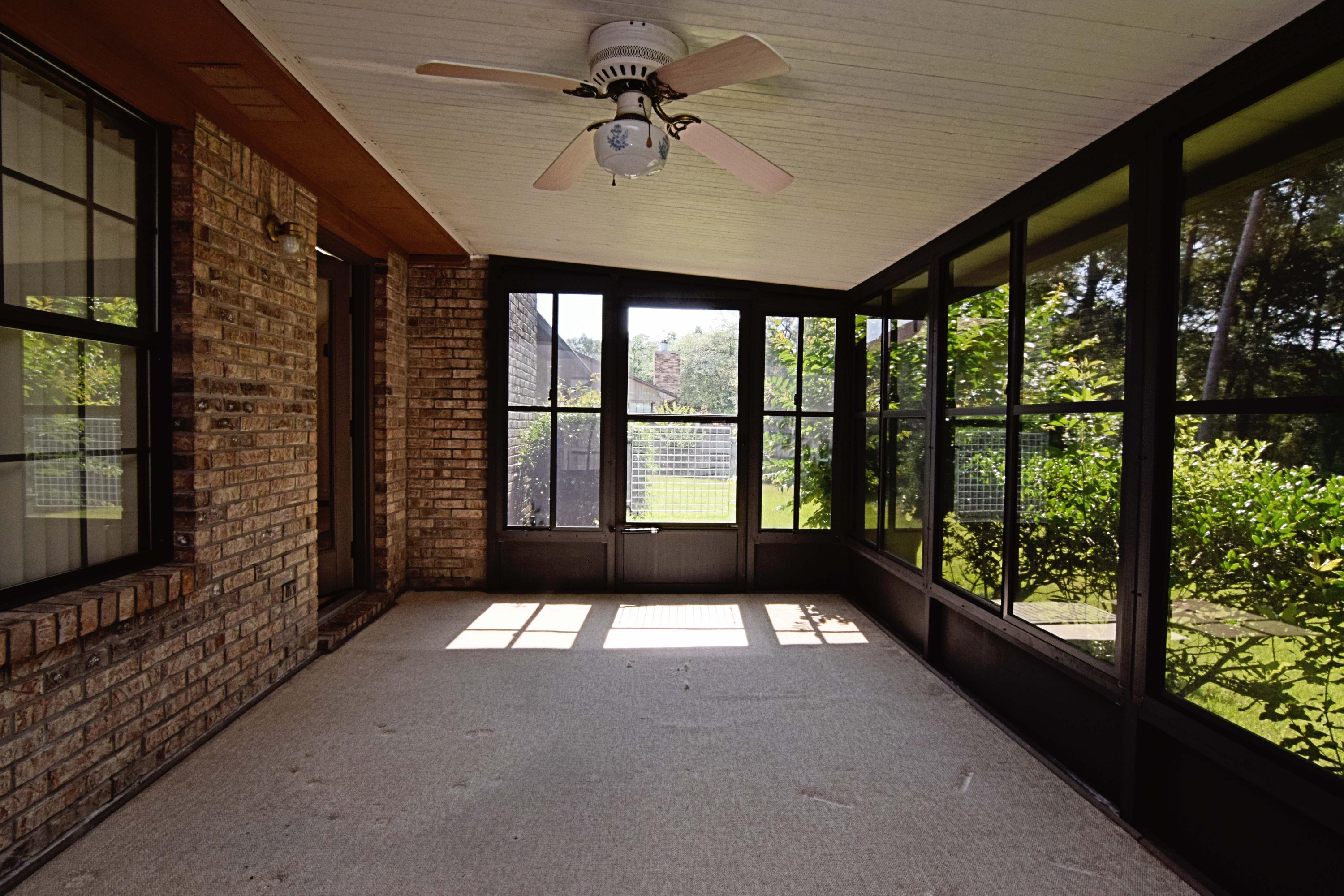 VALPARAISO PINECREST 5 - Residential