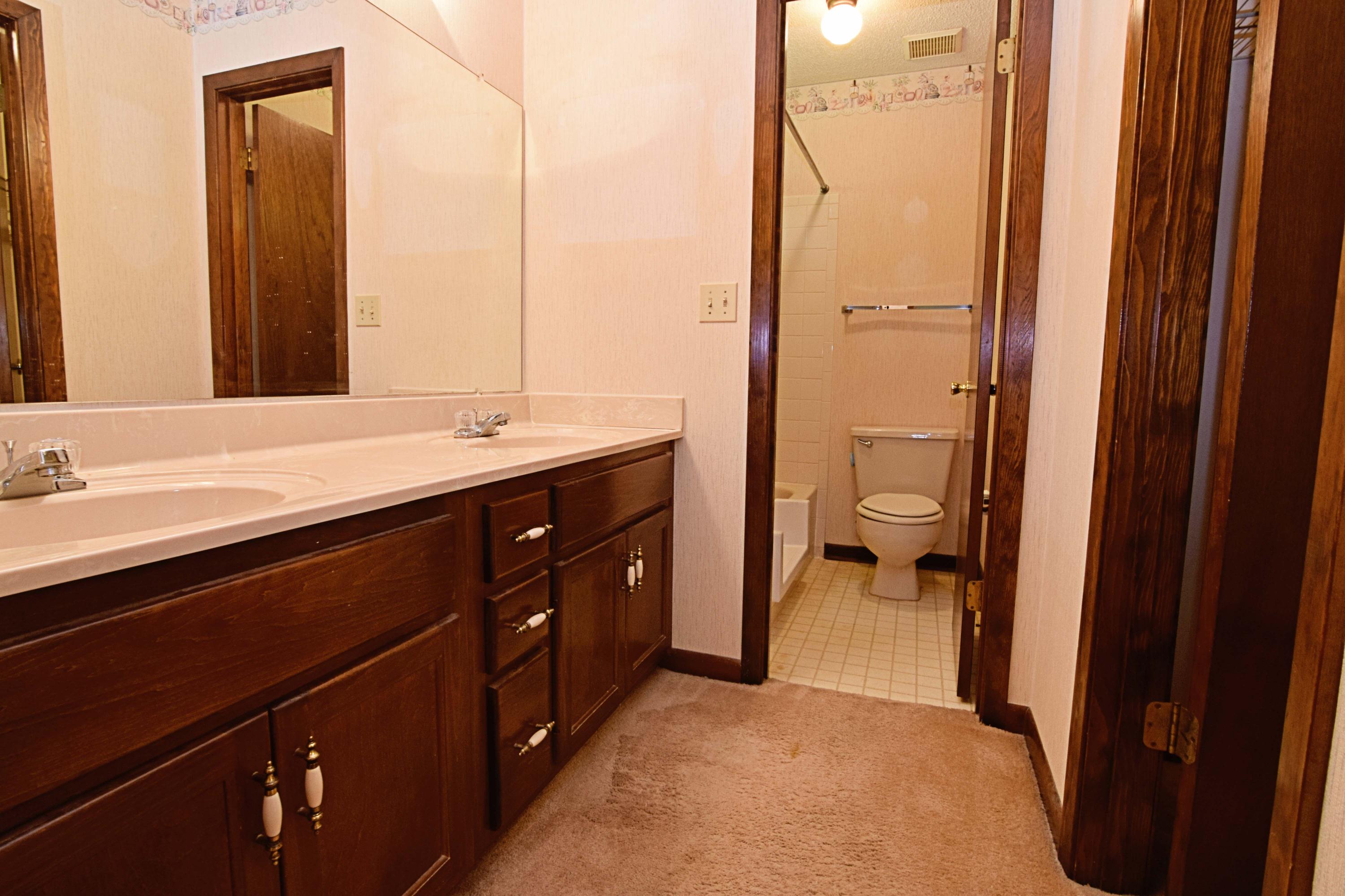 VALPARAISO PINECREST 5 - Residential